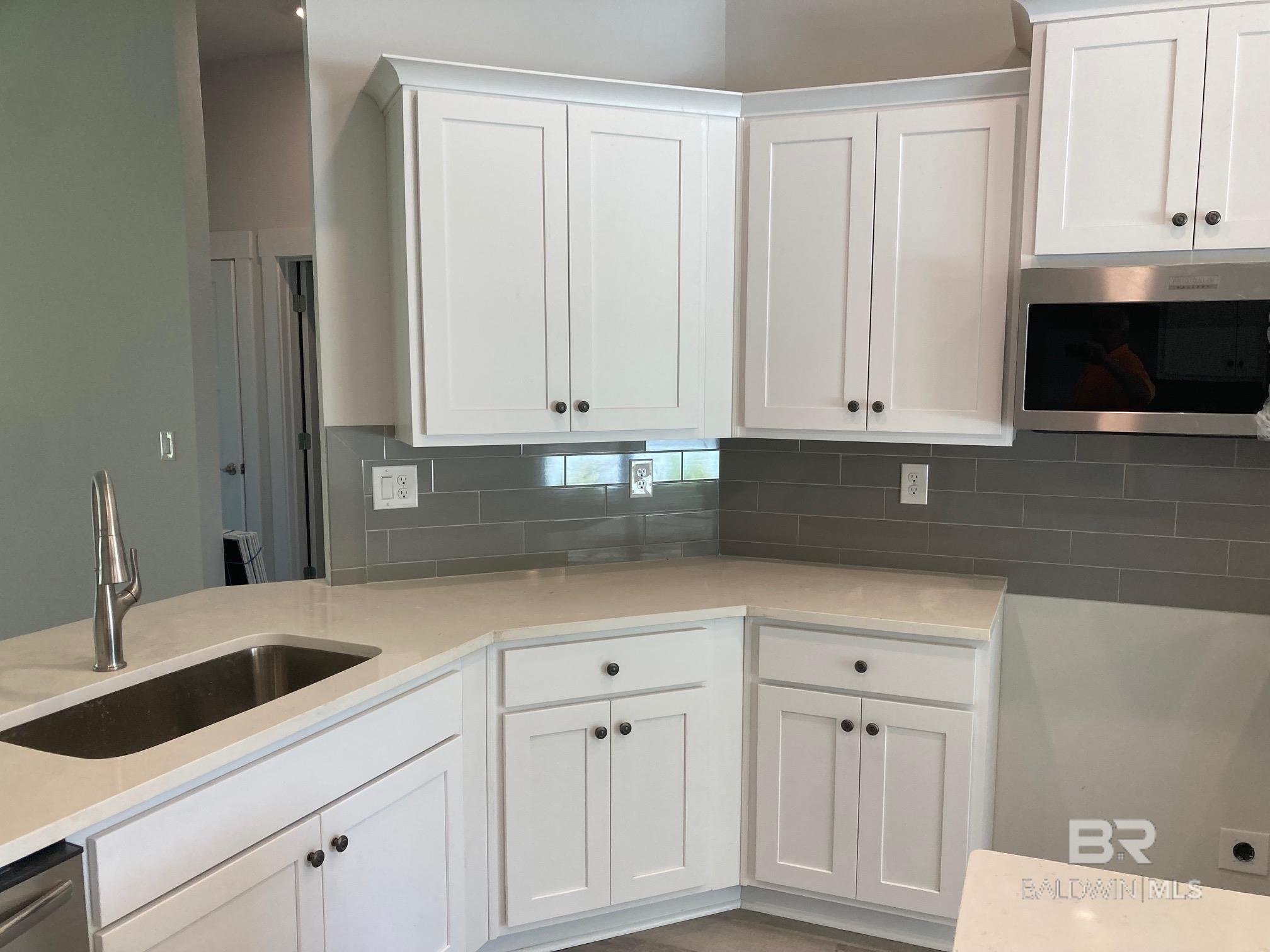 1535 Colony Parke Drive