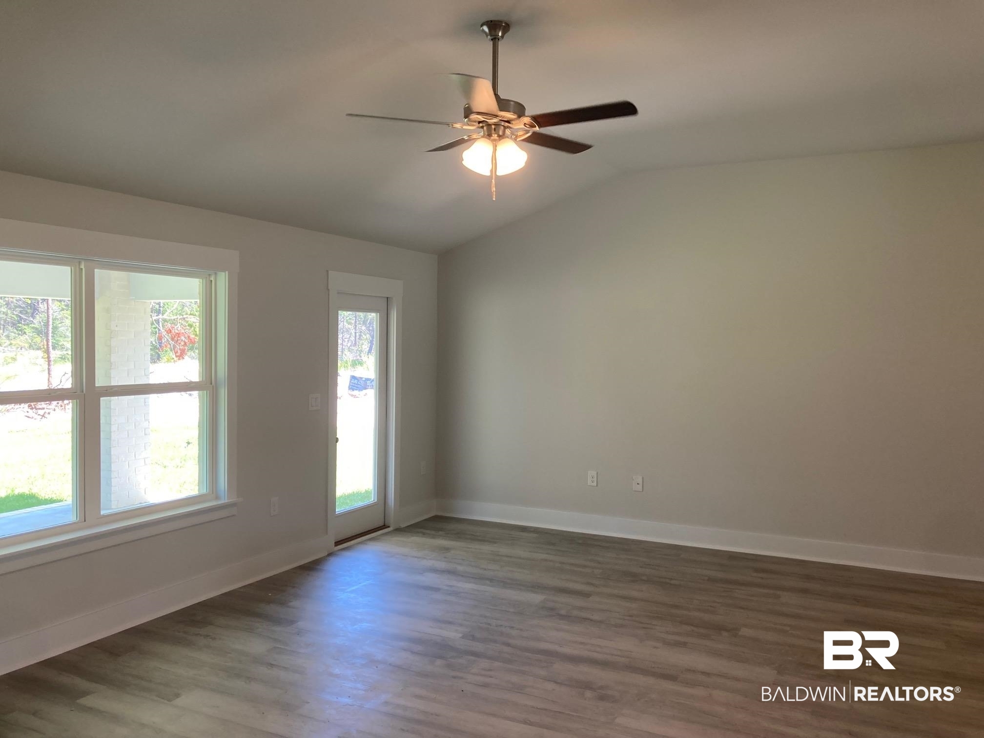 1535 Colony Parke Drive