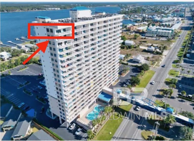 1010 W Beach Boulevard 2009