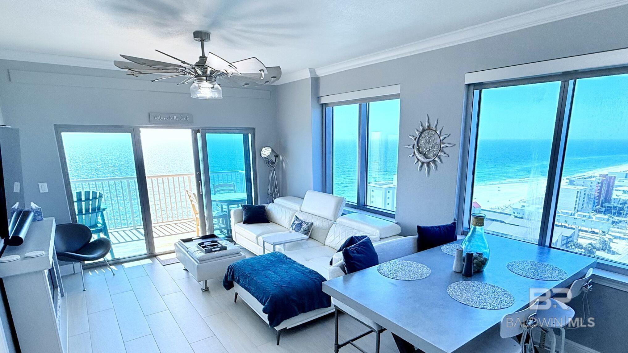 1010 W Beach Boulevard 2009