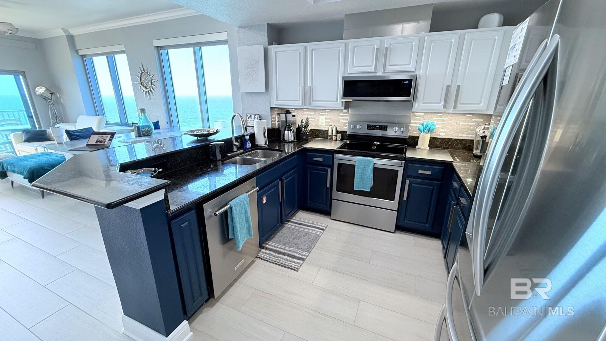 1010 W Beach Boulevard 2009