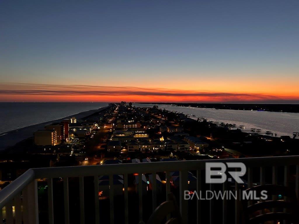 1010 W Beach Boulevard 2009