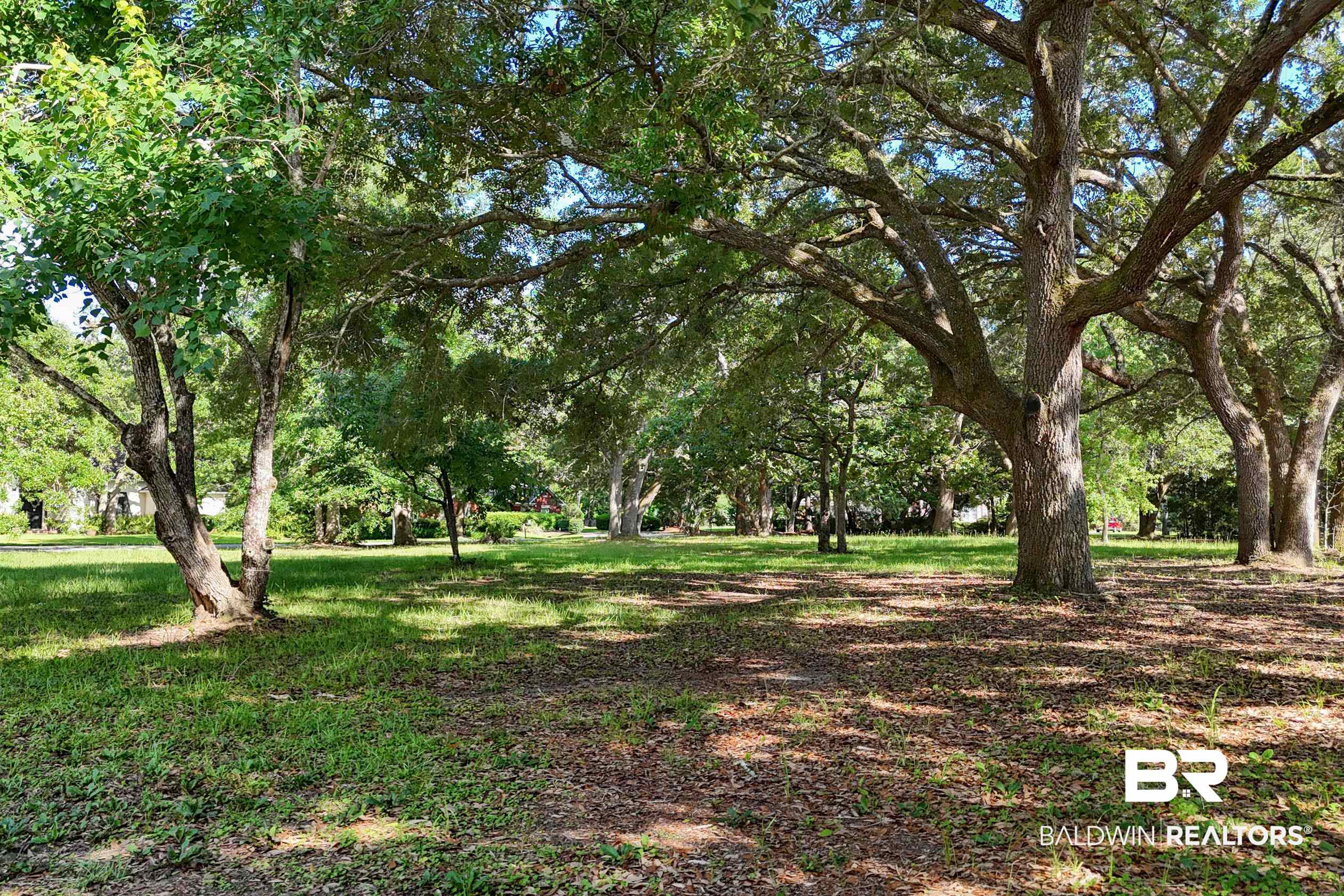 1700 Twisted Oak Circle