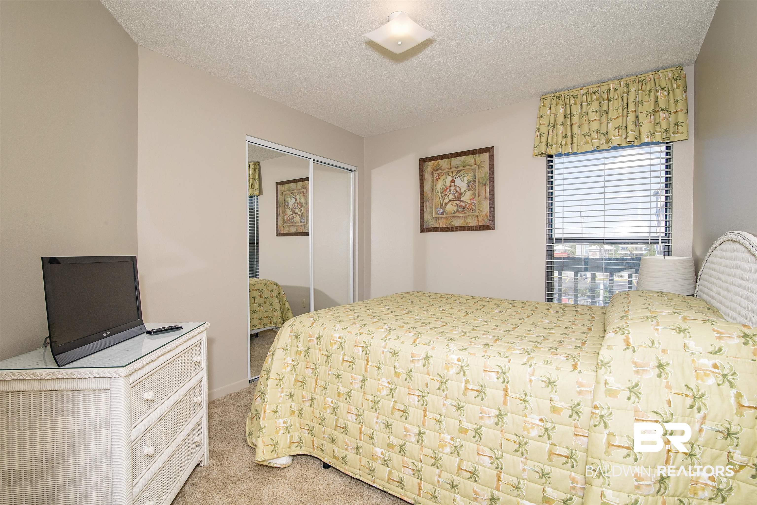317 E Beach Boulevard 104B