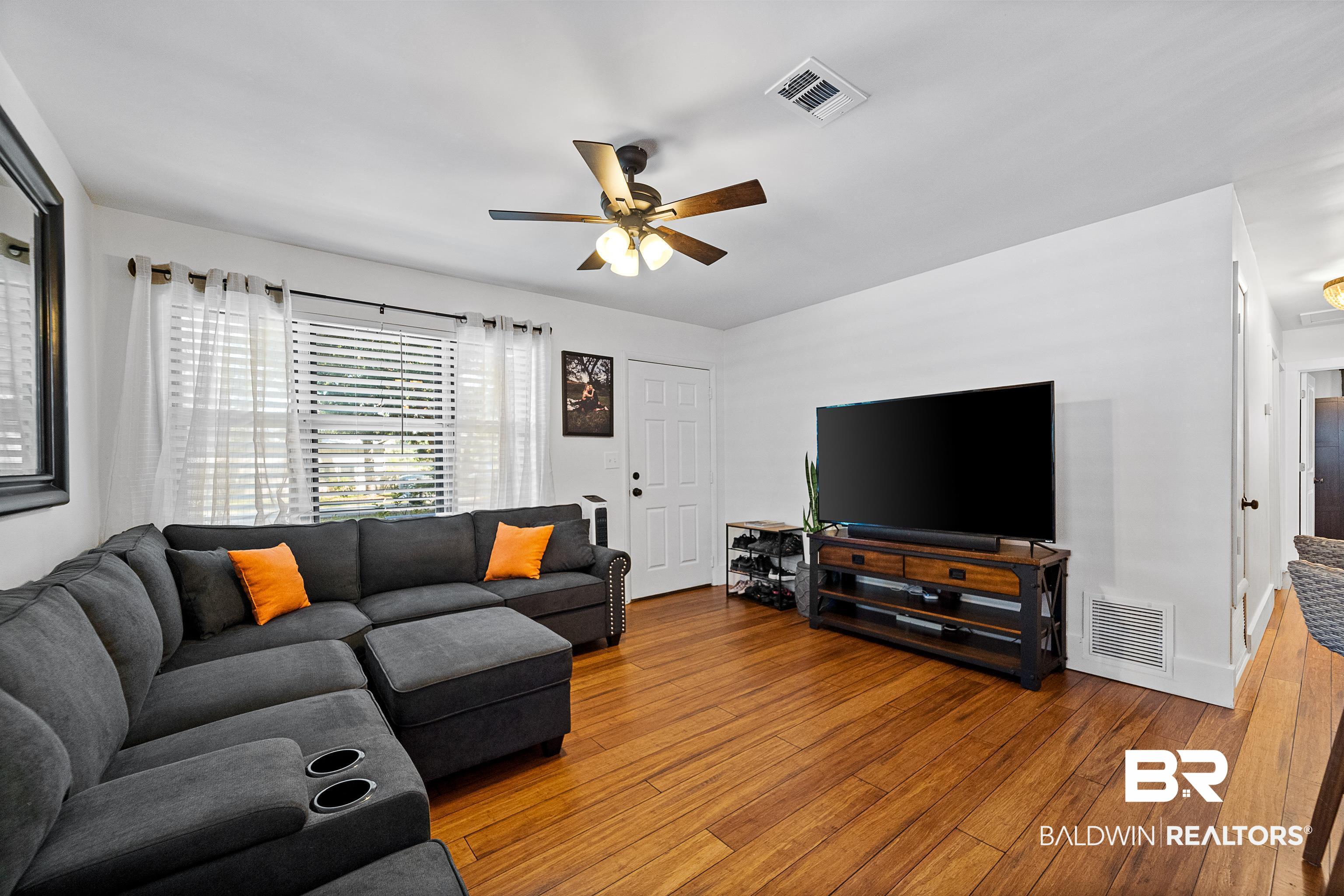 6895 Piney Woods Road