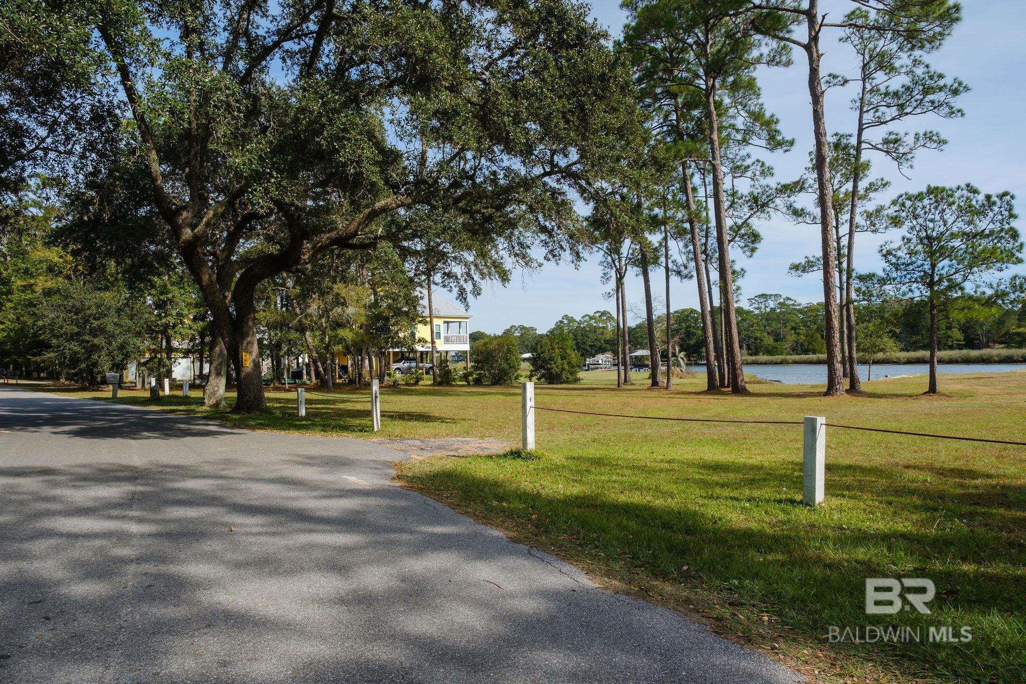 6895 Piney Woods Road