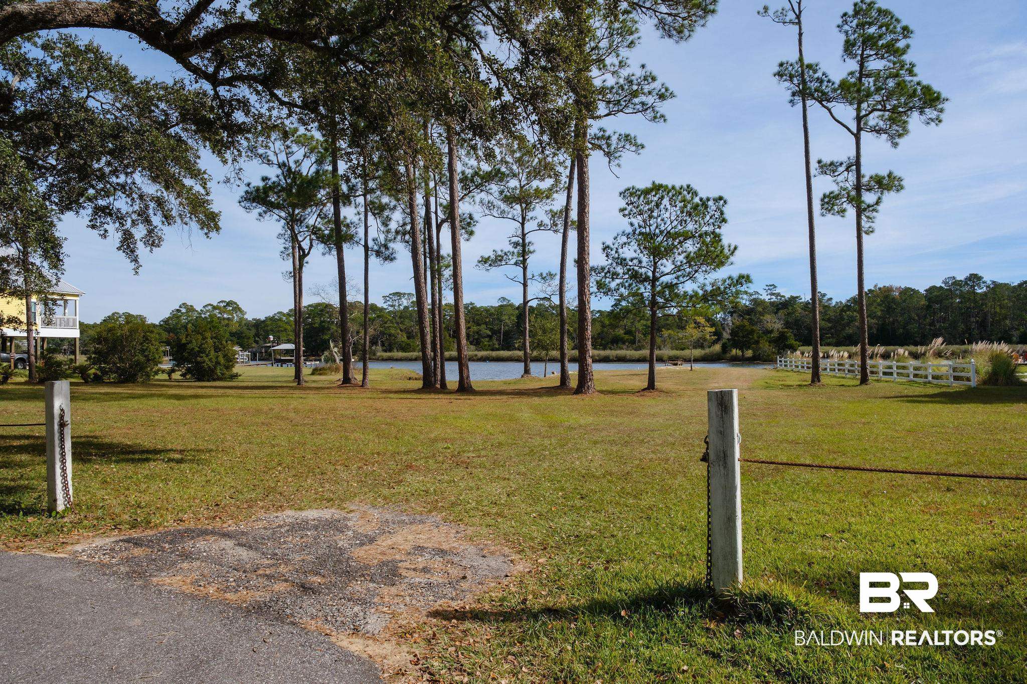 6895 Piney Woods Road