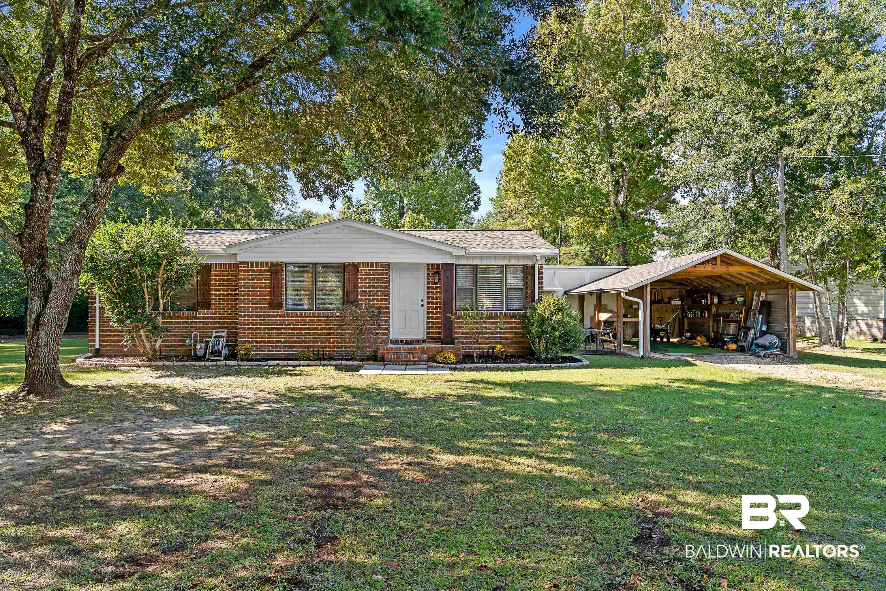 6895 Piney Woods Road