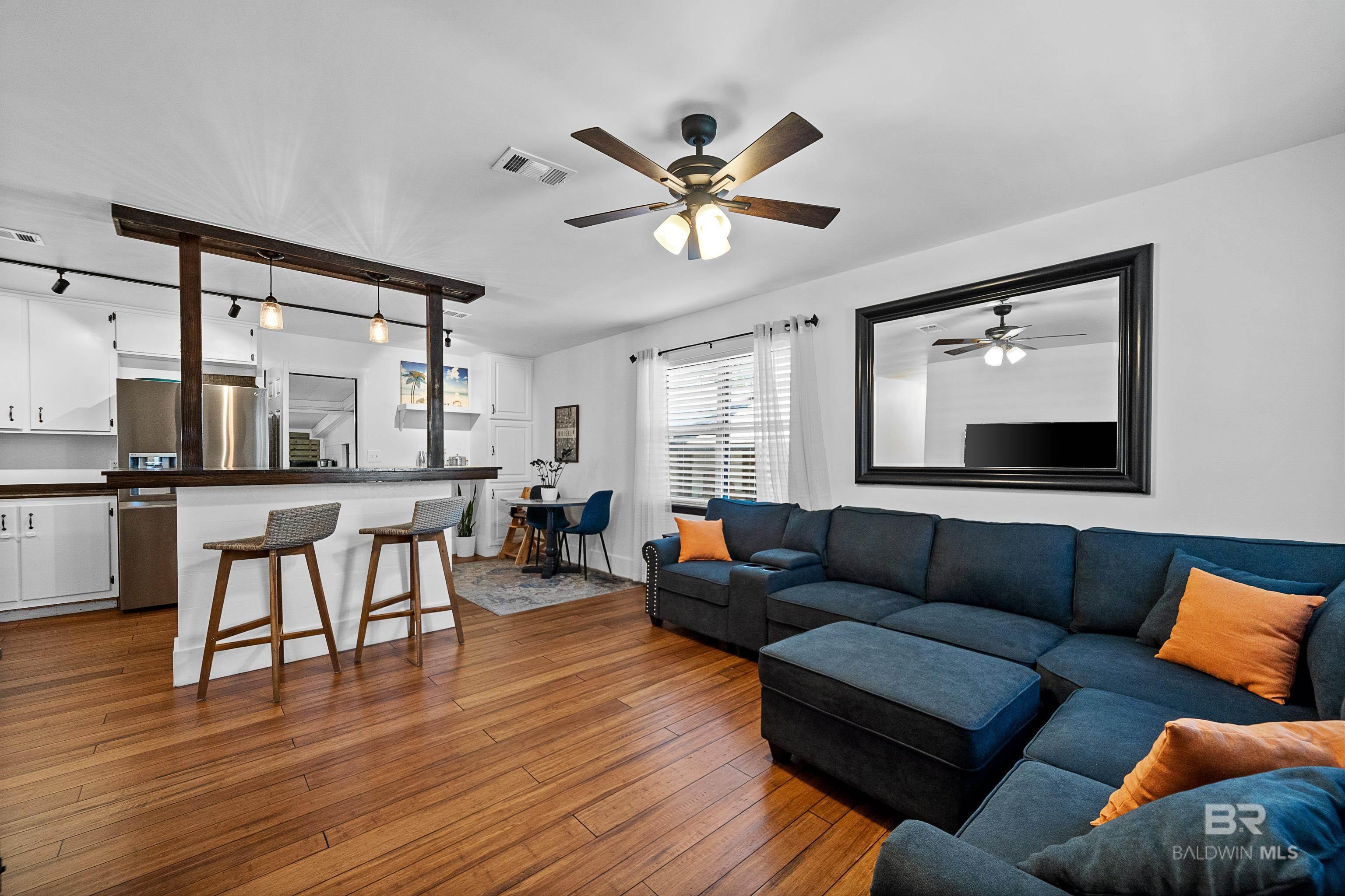 6895 Piney Woods Road