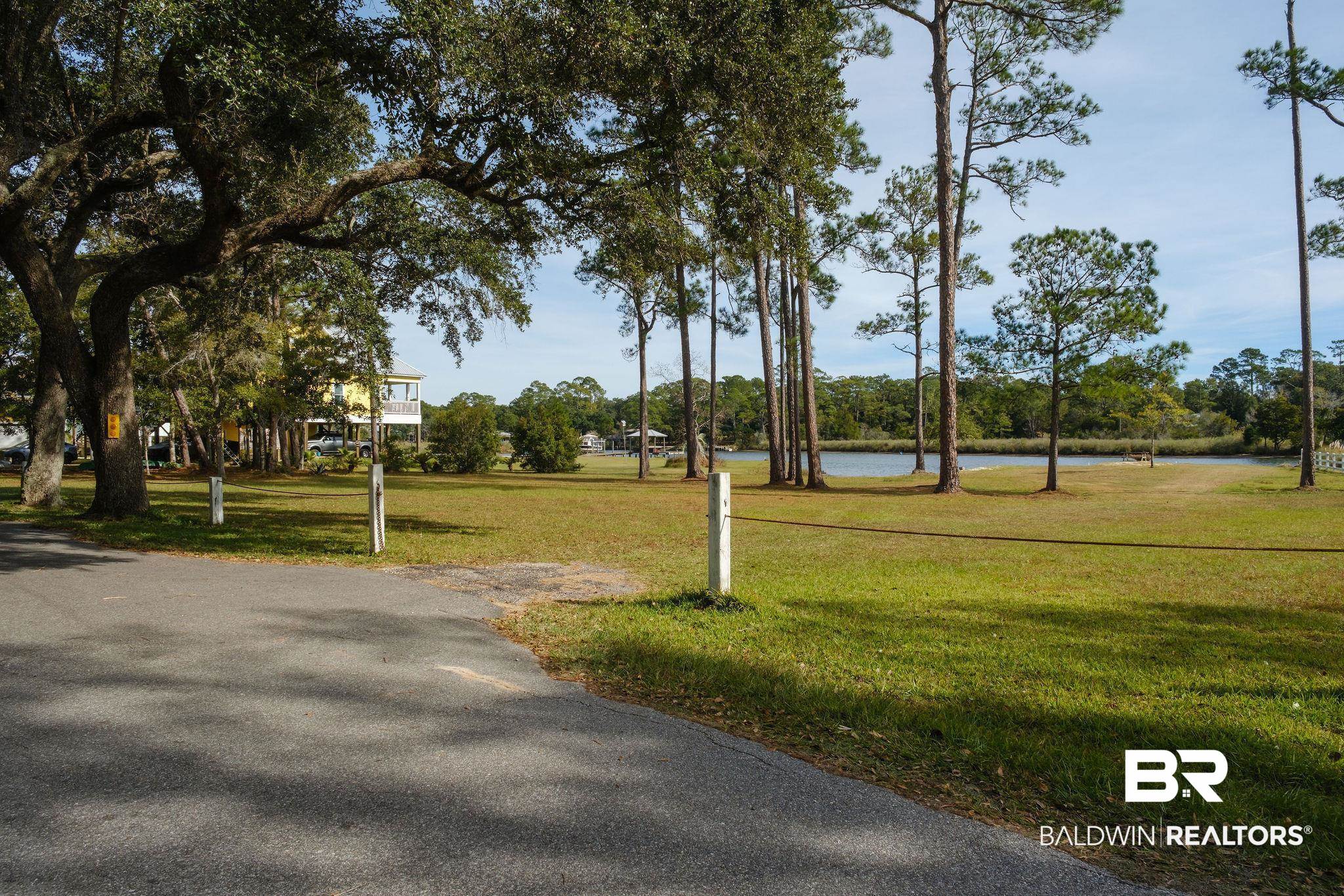 6895 Piney Woods Road