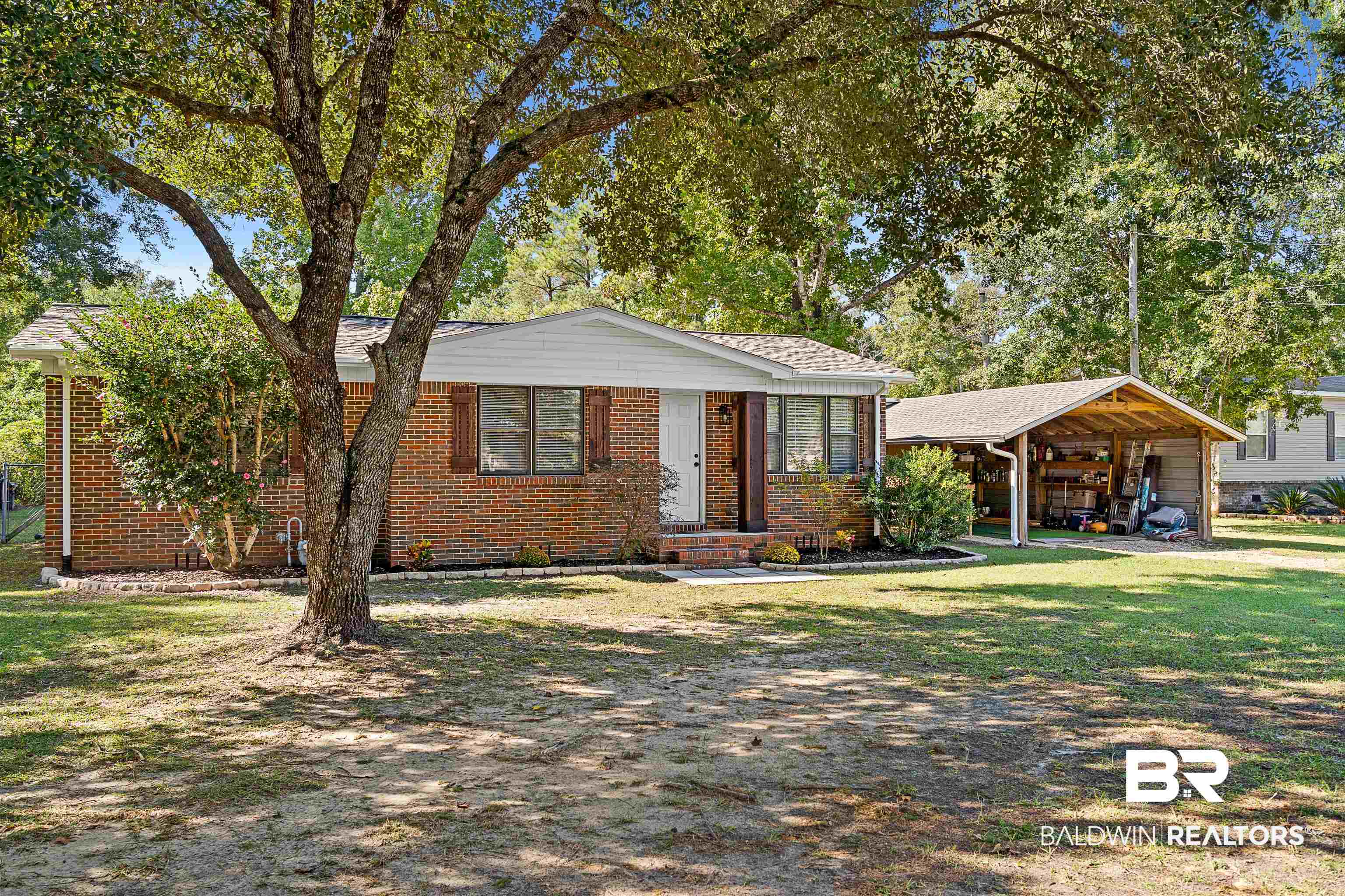 6895 Piney Woods Road