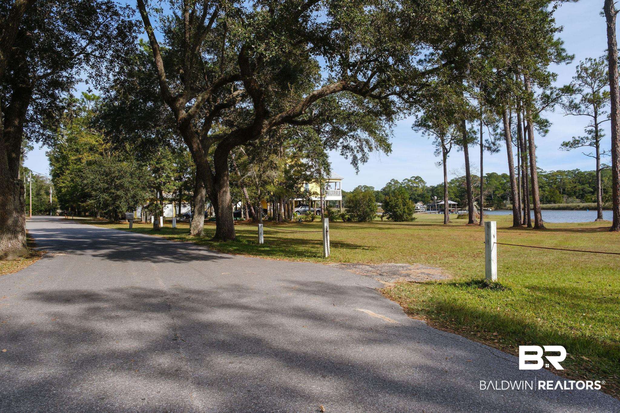 6895 Piney Woods Road