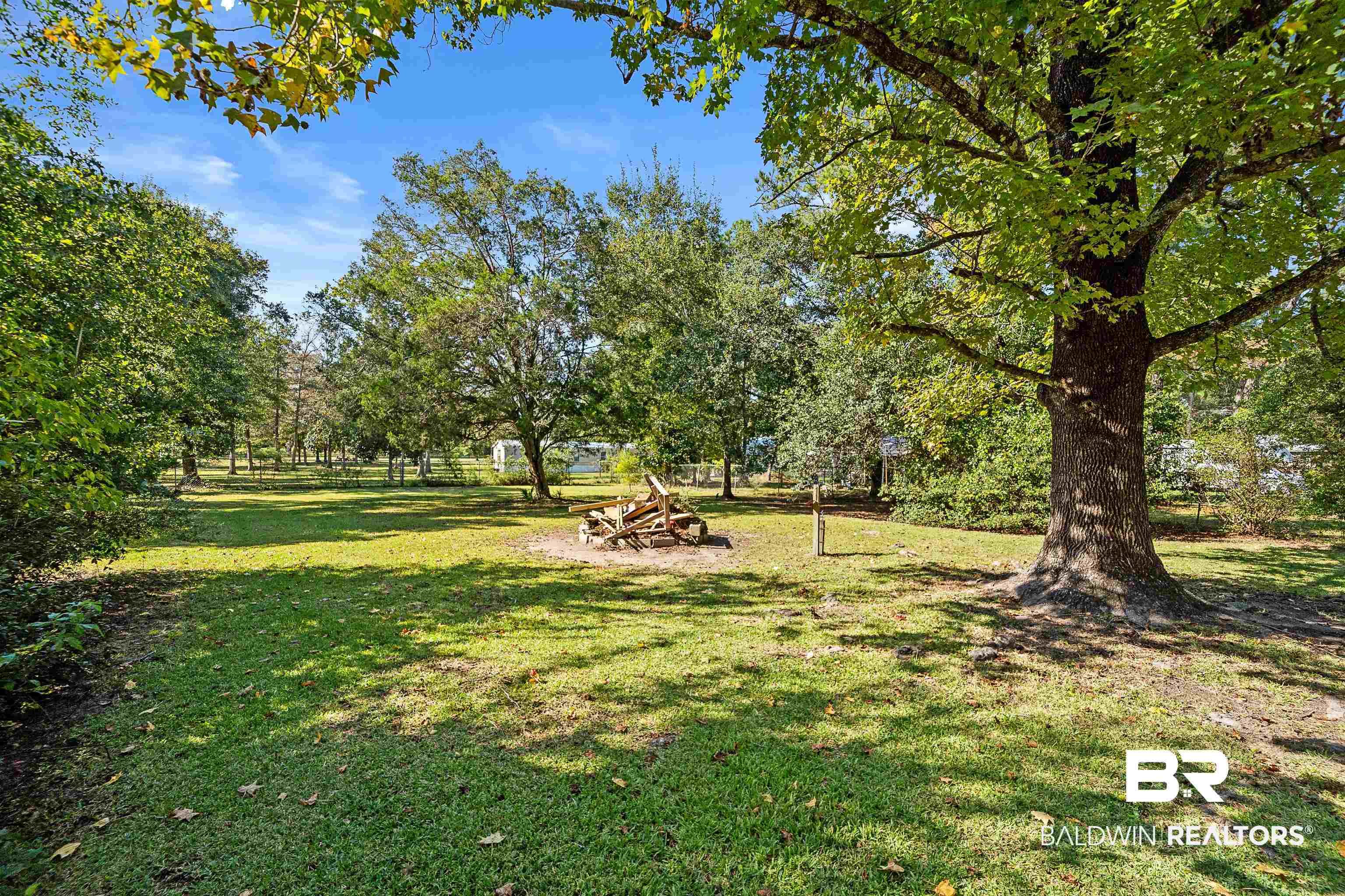 6895 Piney Woods Road