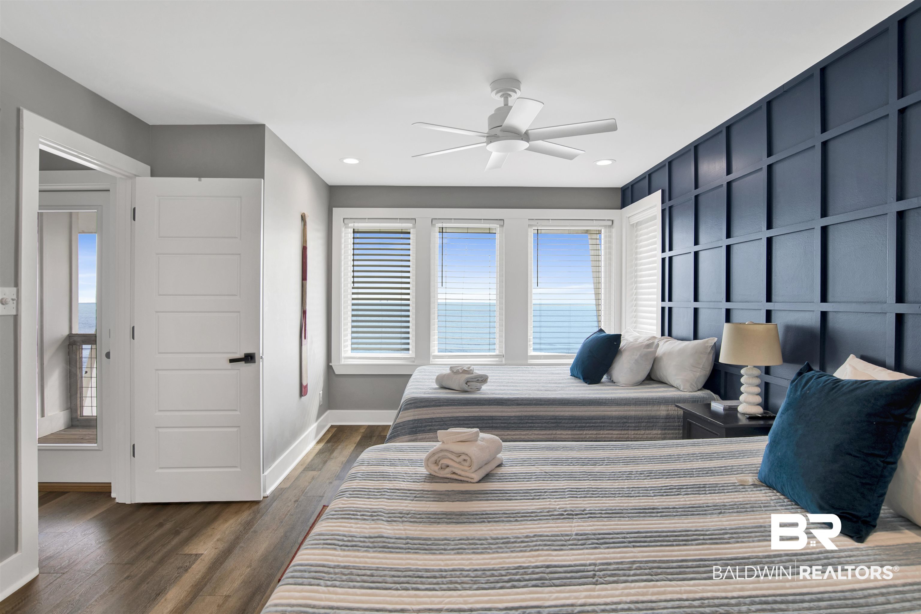 6894 Beach Shore Drive