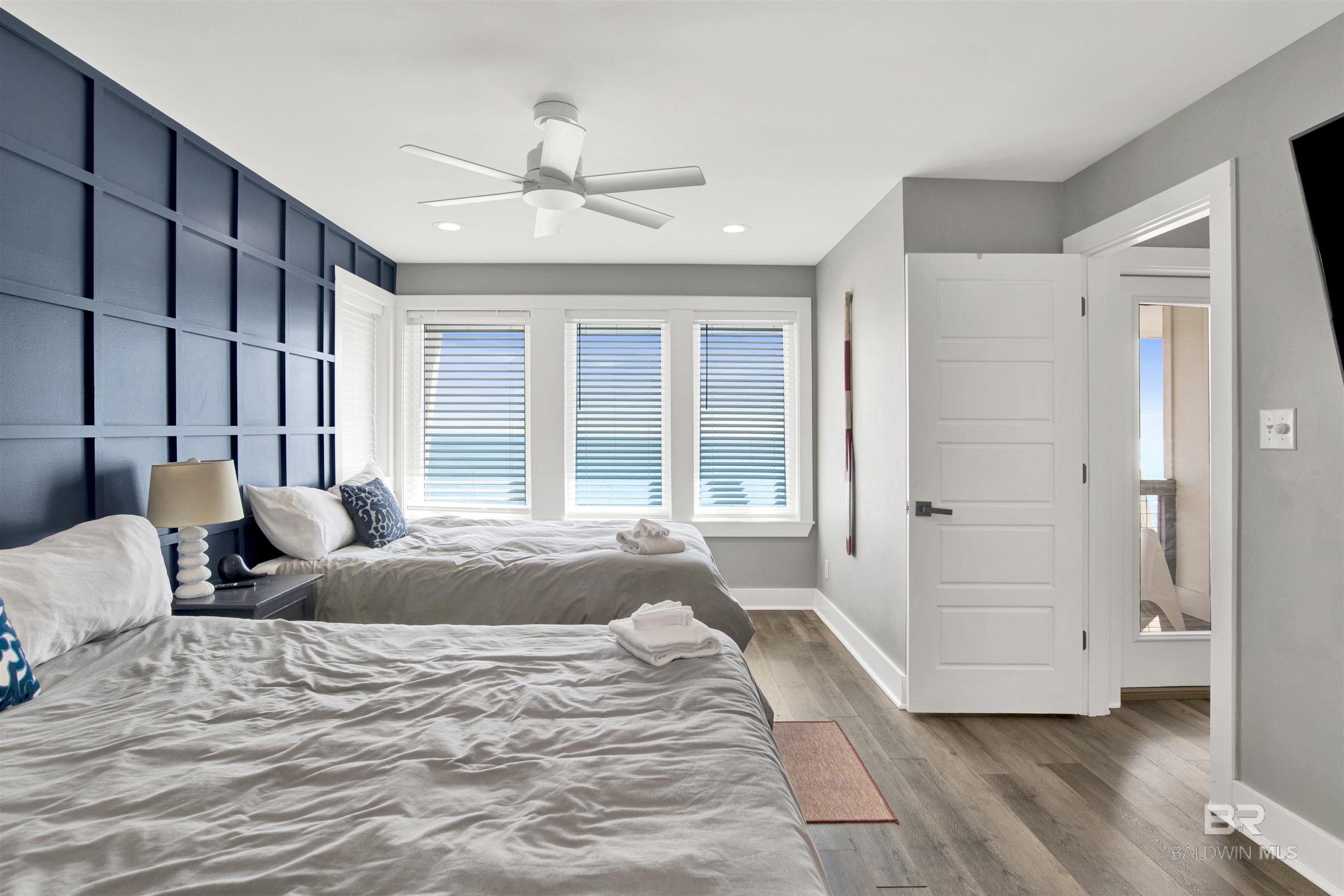 6894 Beach Shore Drive