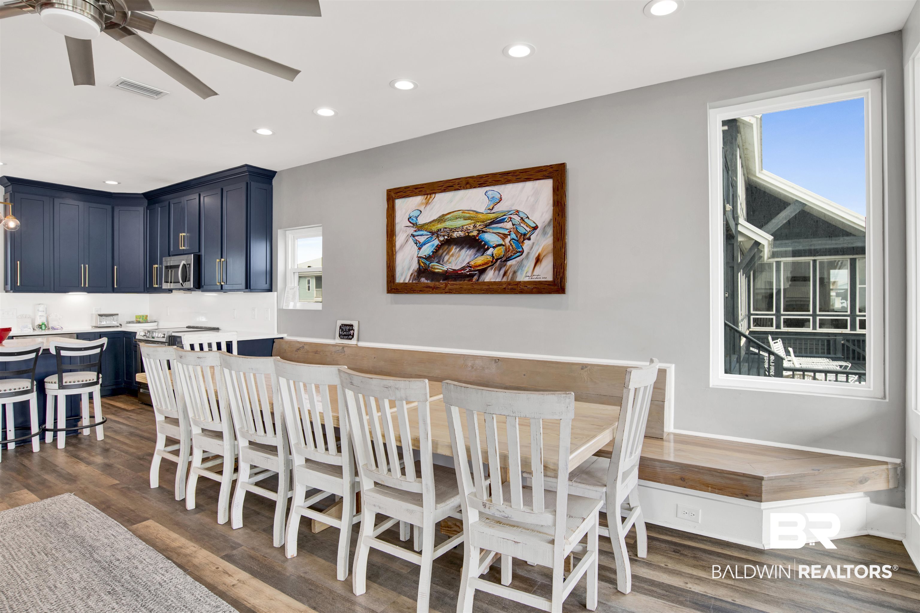 6894 Beach Shore Drive