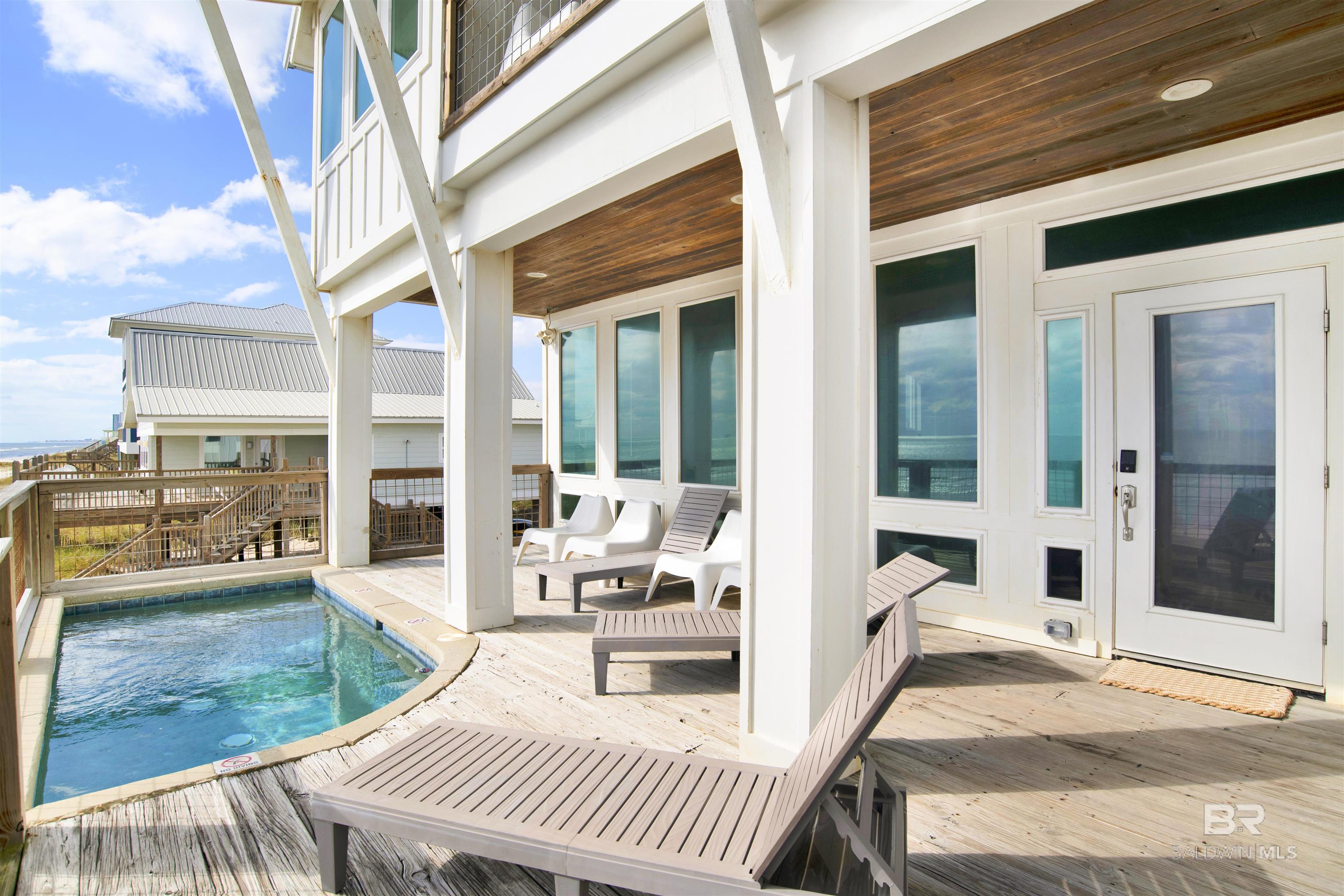 6894 Beach Shore Drive