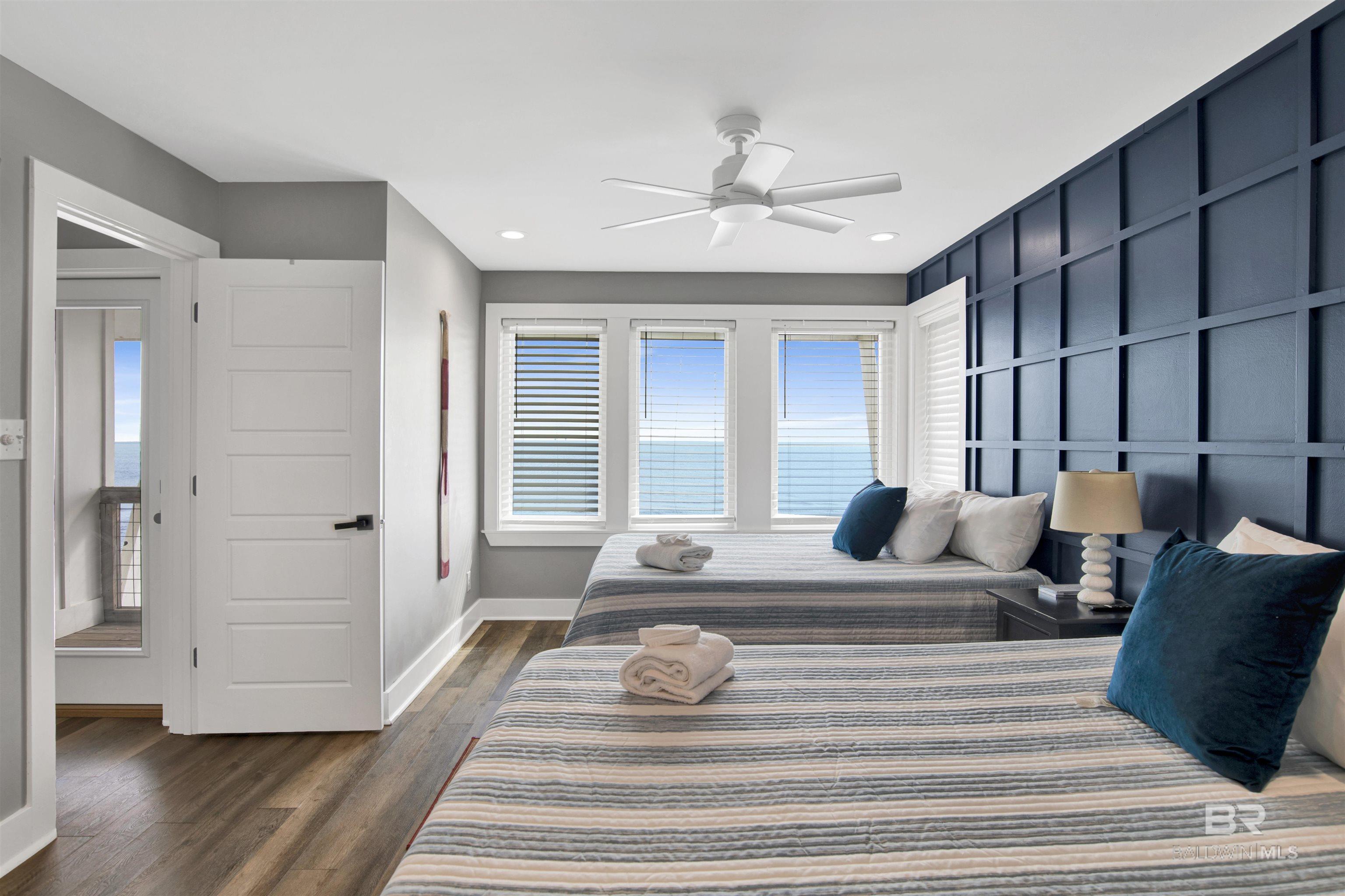 6894 Beach Shore Drive