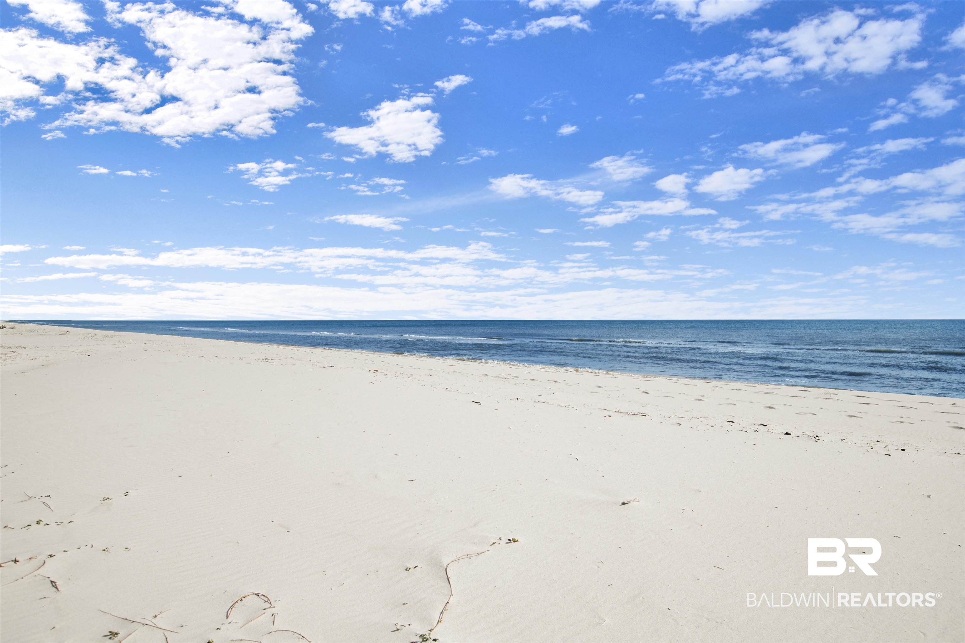 6894 Beach Shore Drive