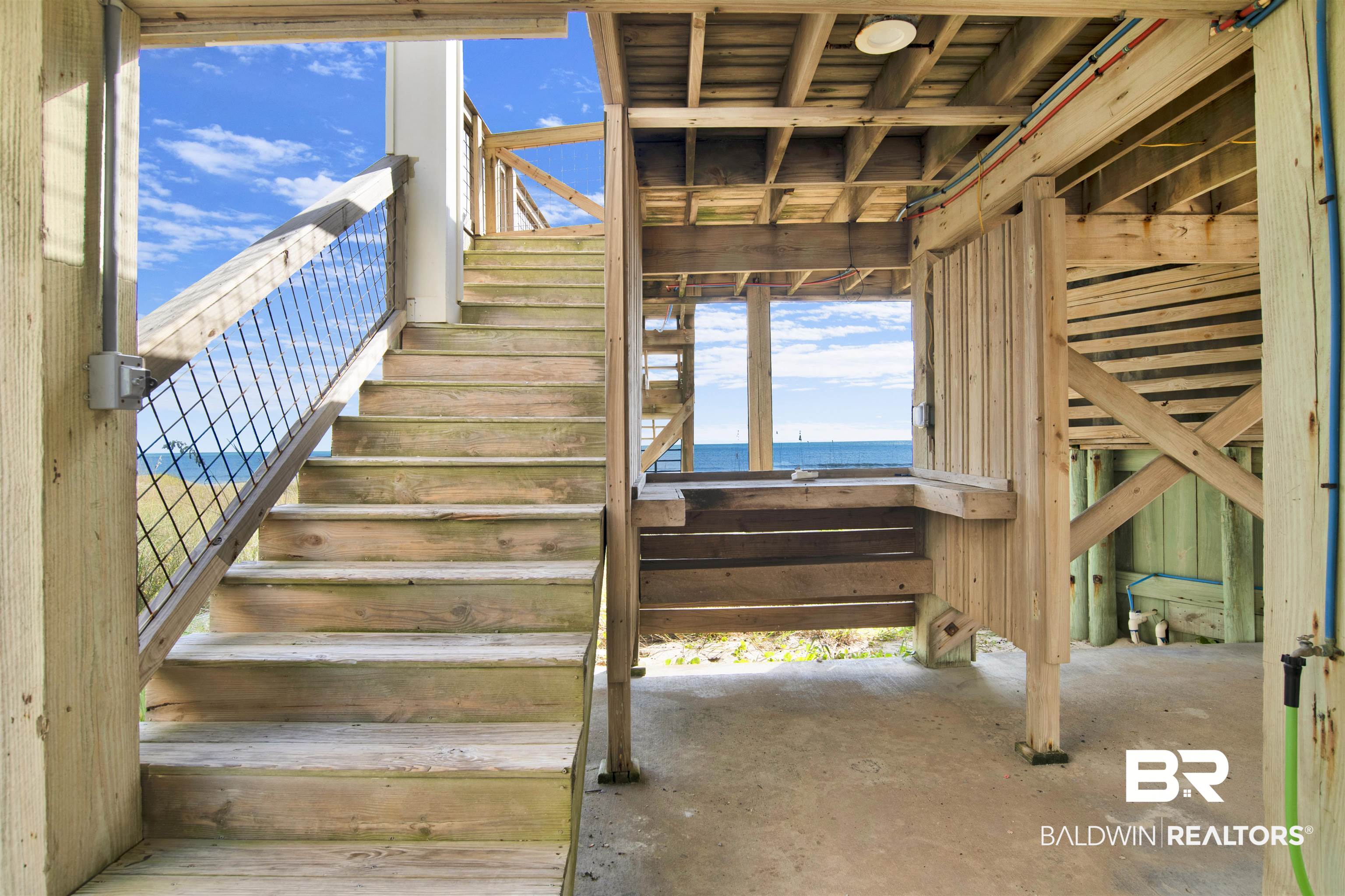6894 Beach Shore Drive