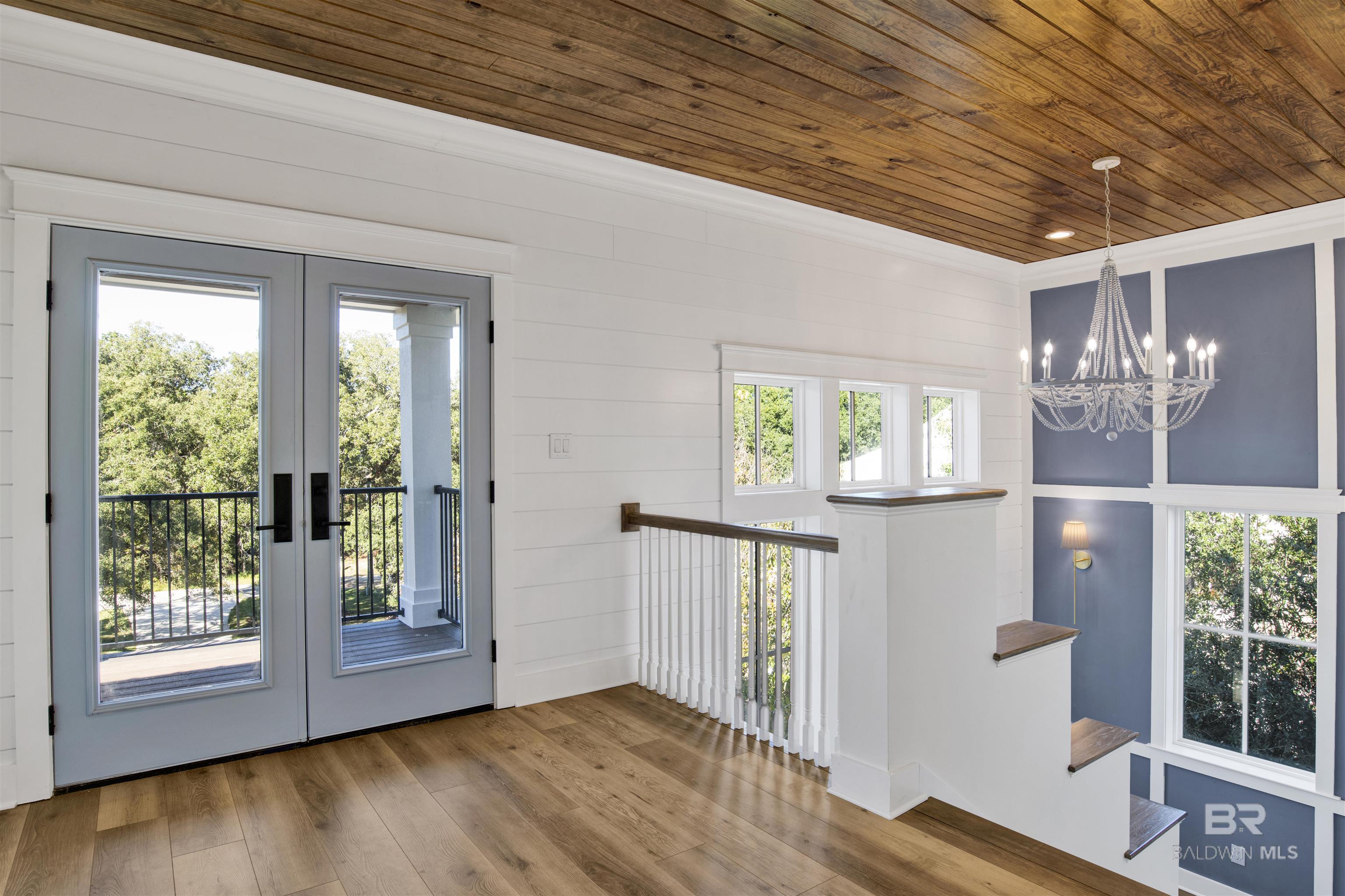 16880 Brigadoon Trail