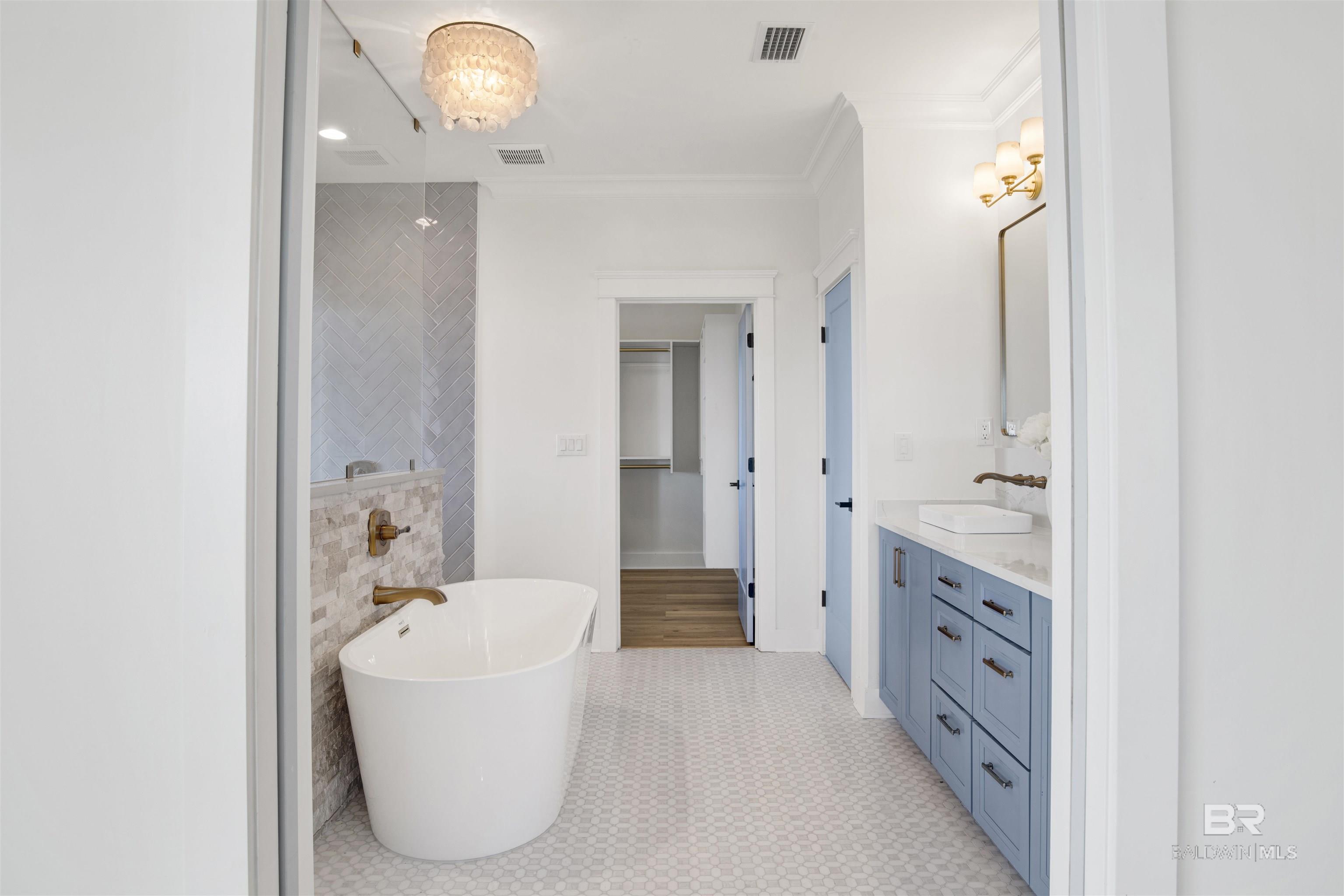 16880 Brigadoon Trail