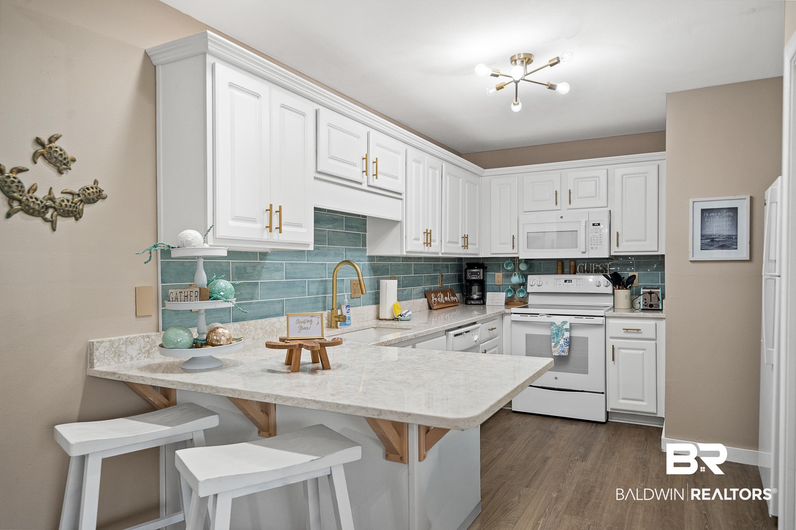 1477 W Lagoon Avenue 103