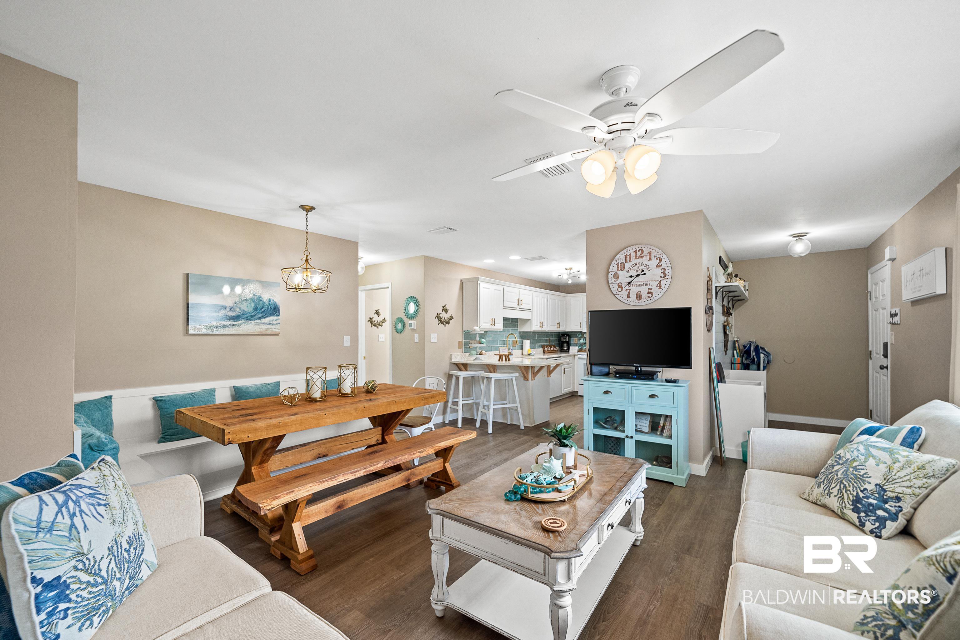 1477 W Lagoon Avenue 103