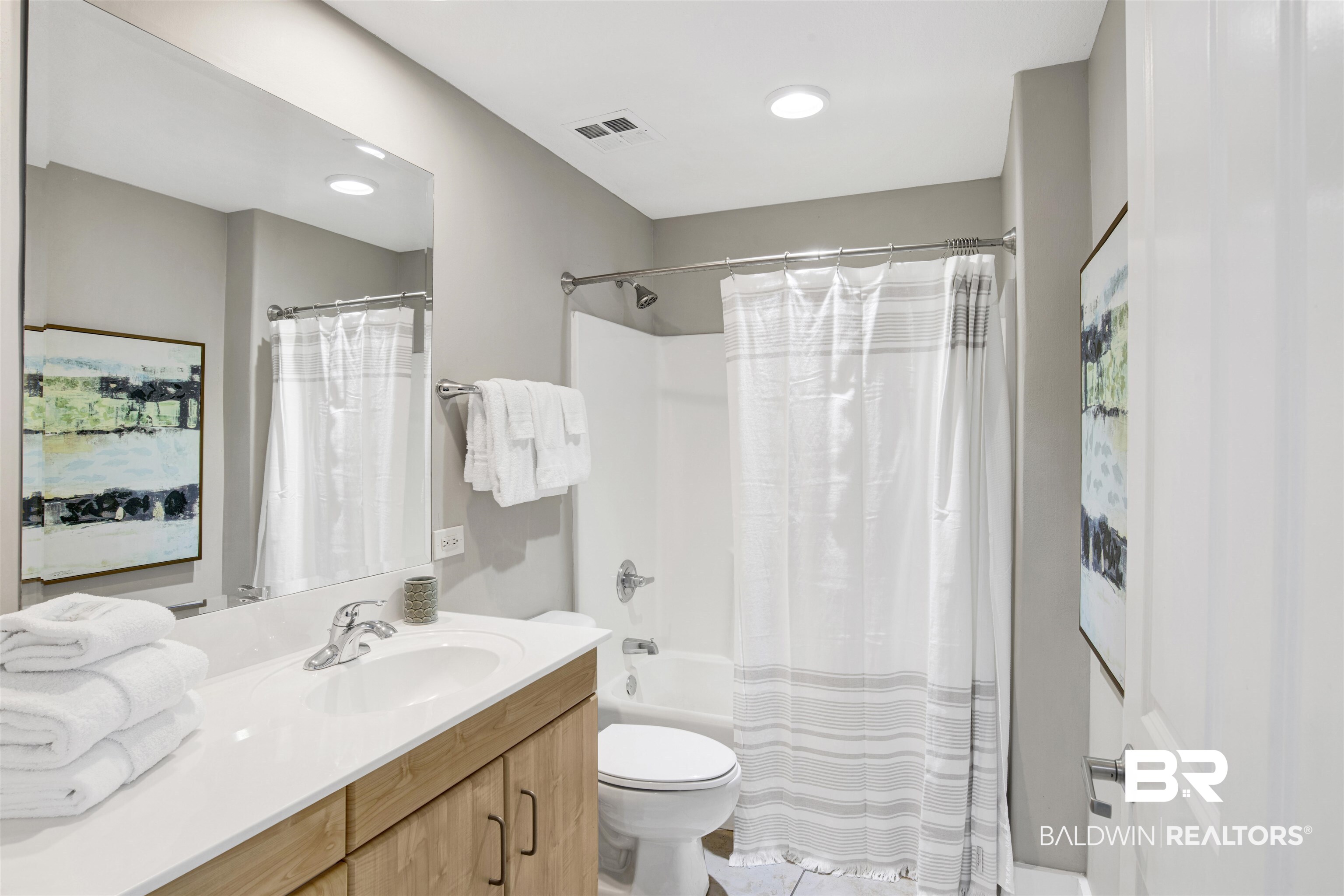 521 W Beach Boulevard 1703