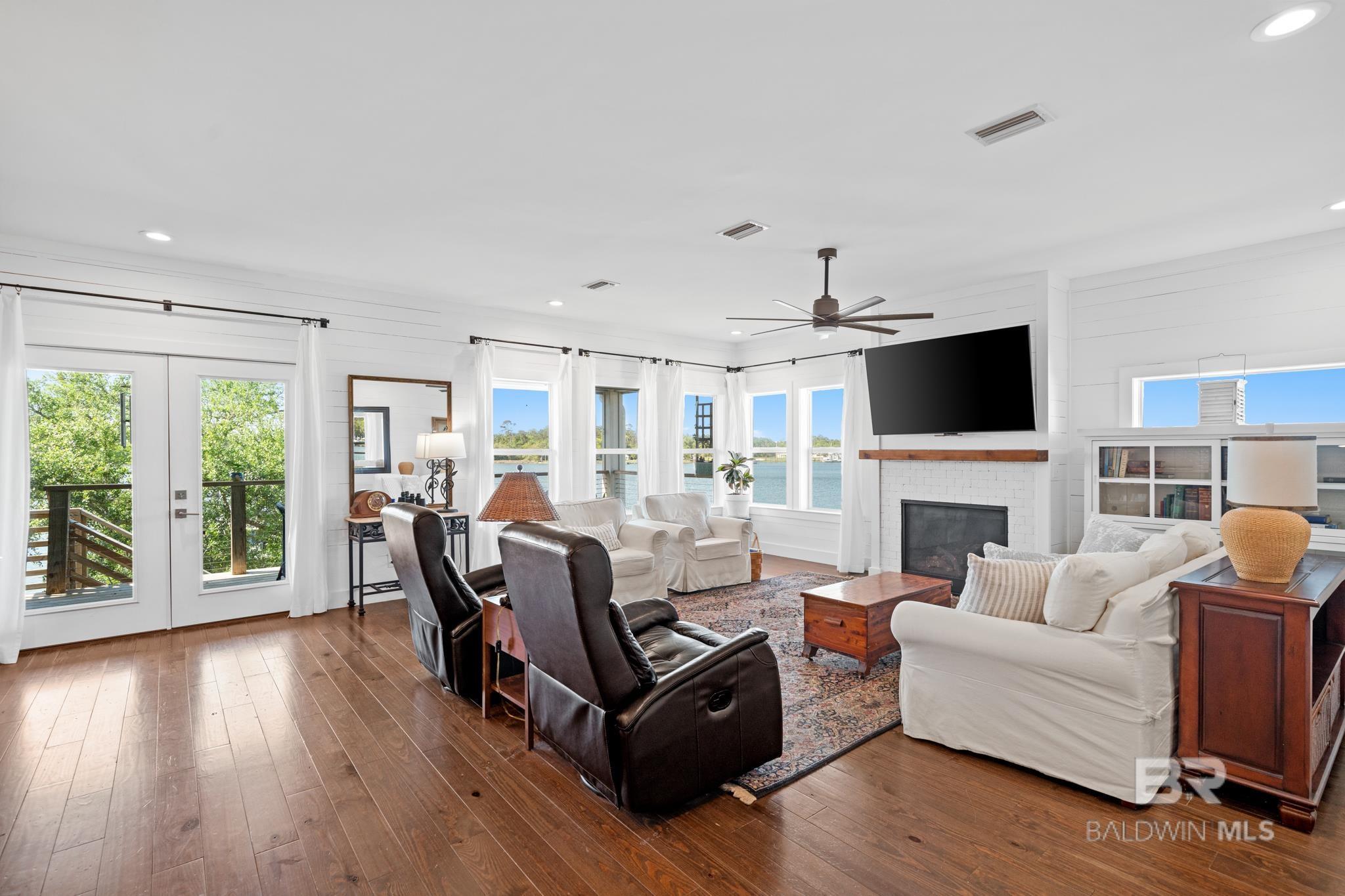 17117 Slash Pine Run