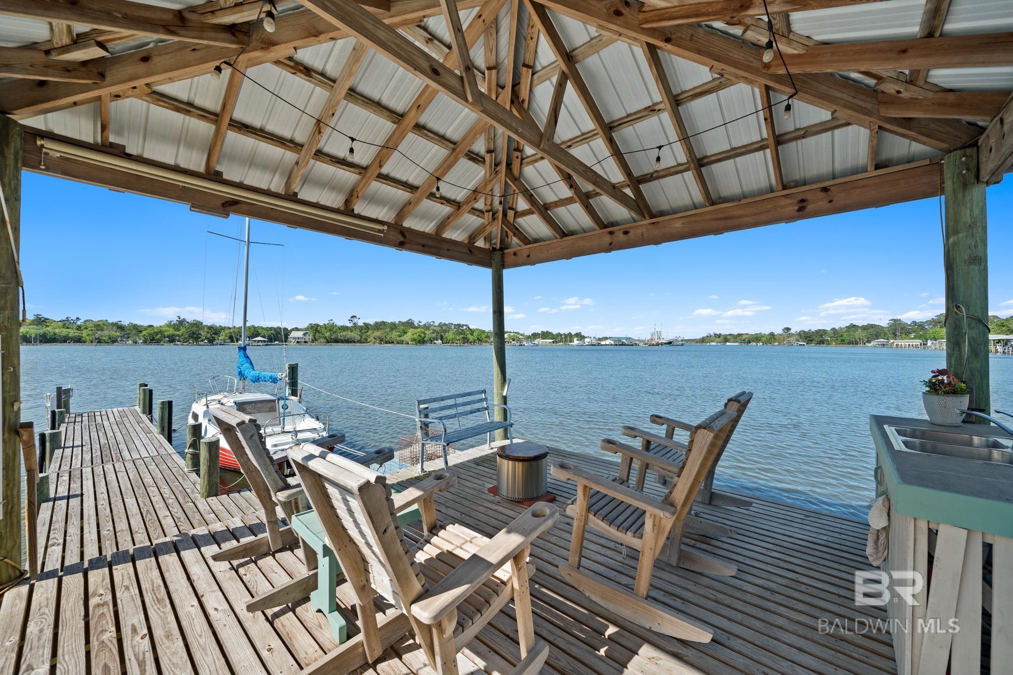 17117 Slash Pine Run