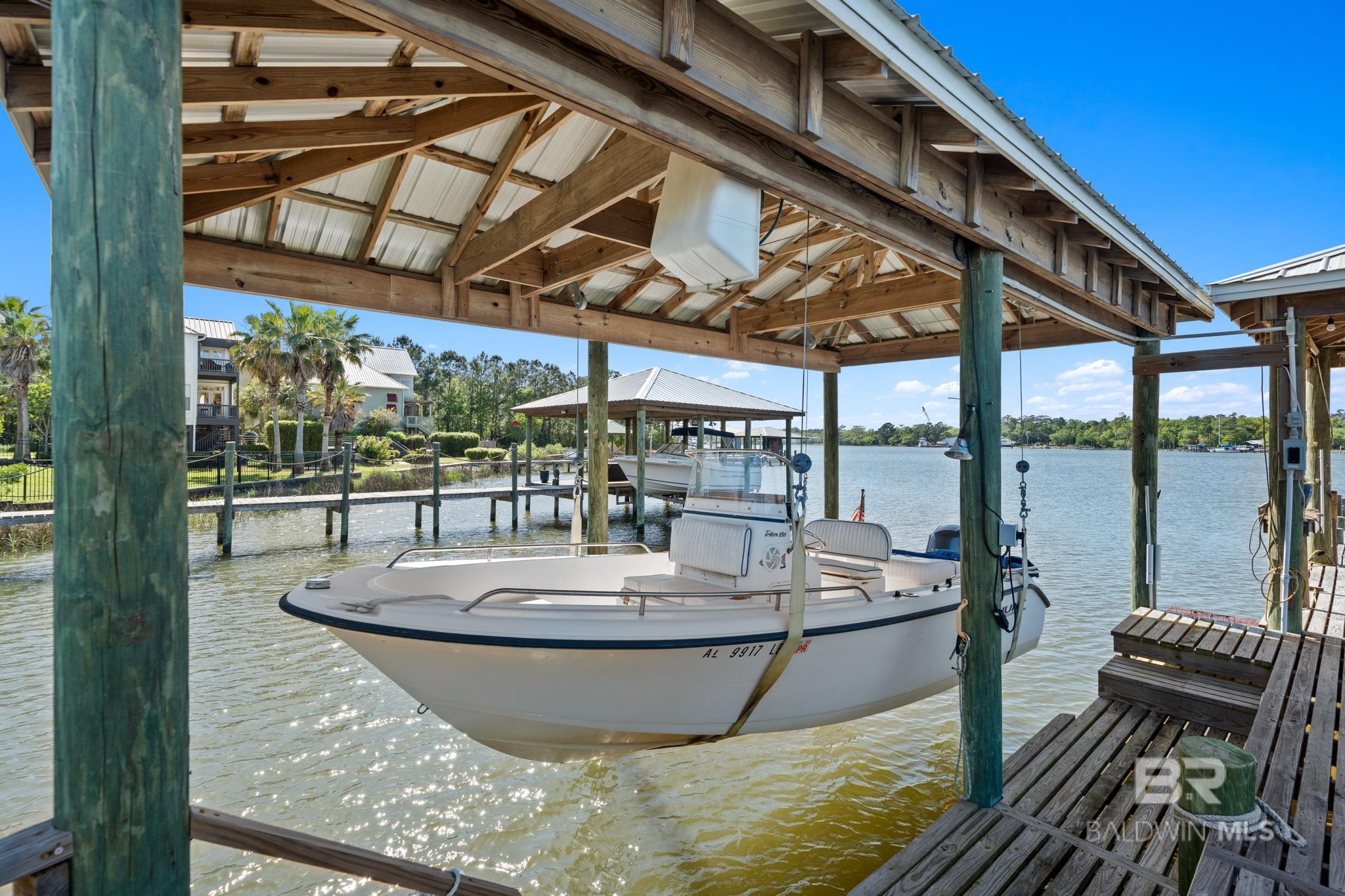 17117 Slash Pine Run