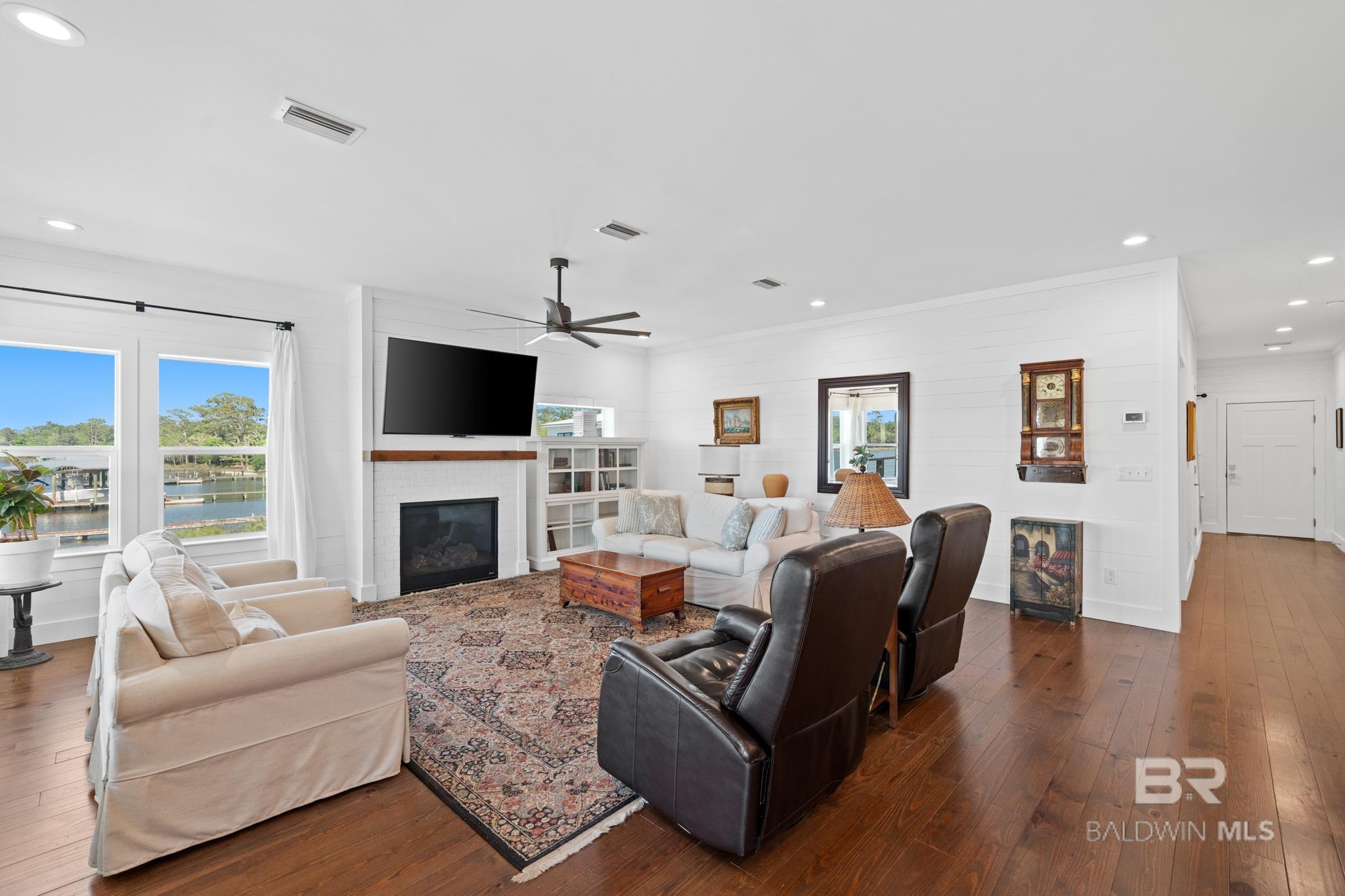 17117 Slash Pine Run