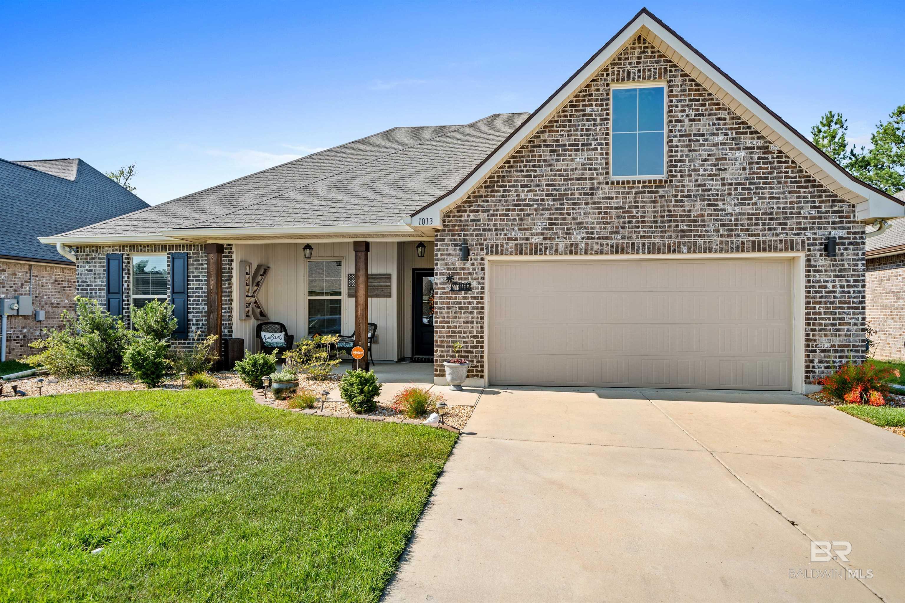 1013 Ruisseau Drive
