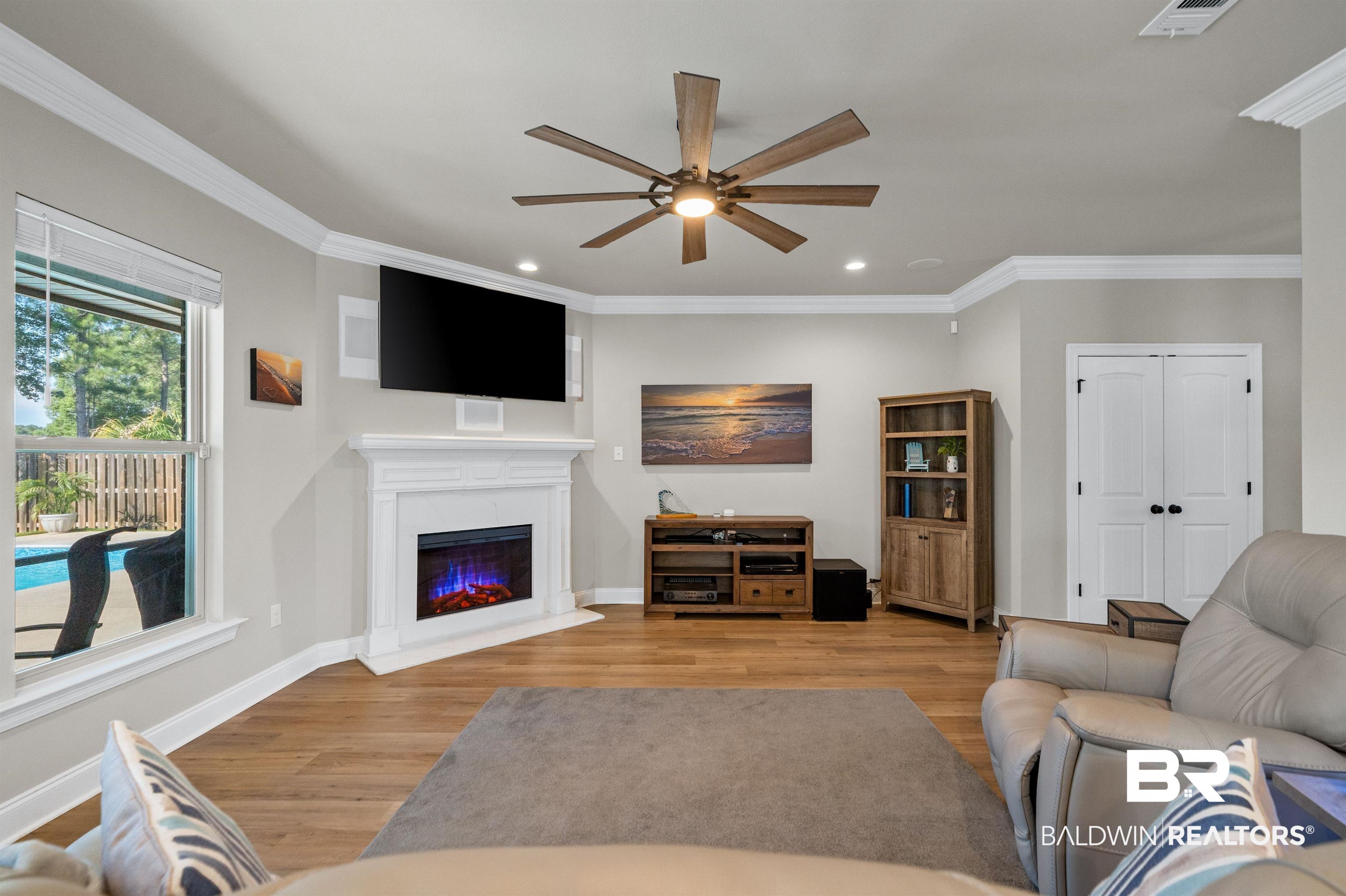 1013 Ruisseau Drive