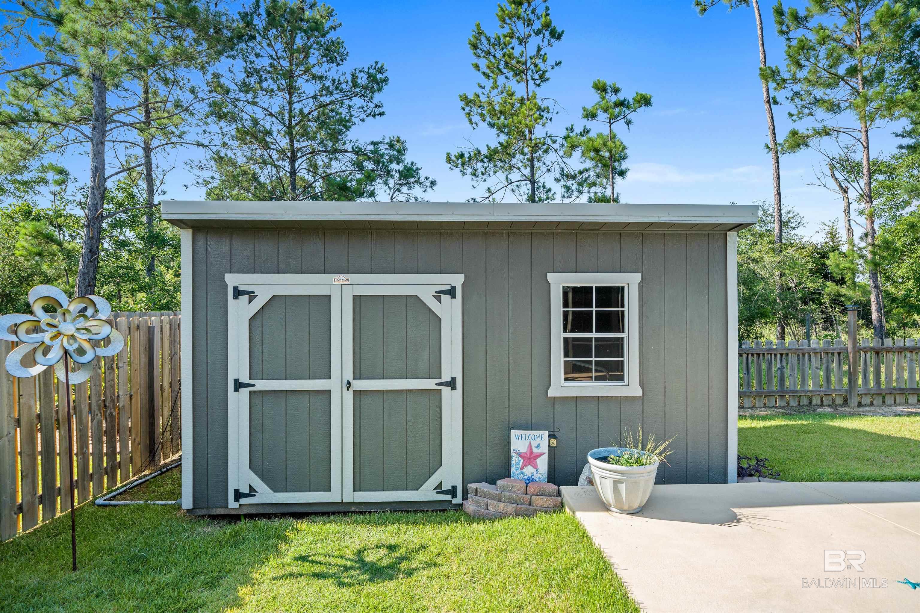 1013 Ruisseau Drive