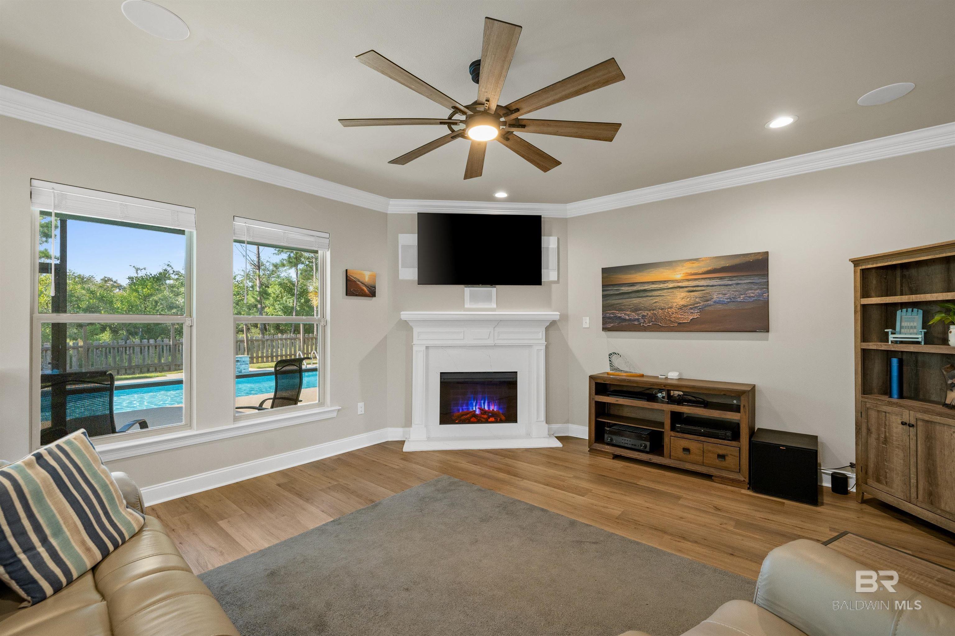 1013 Ruisseau Drive