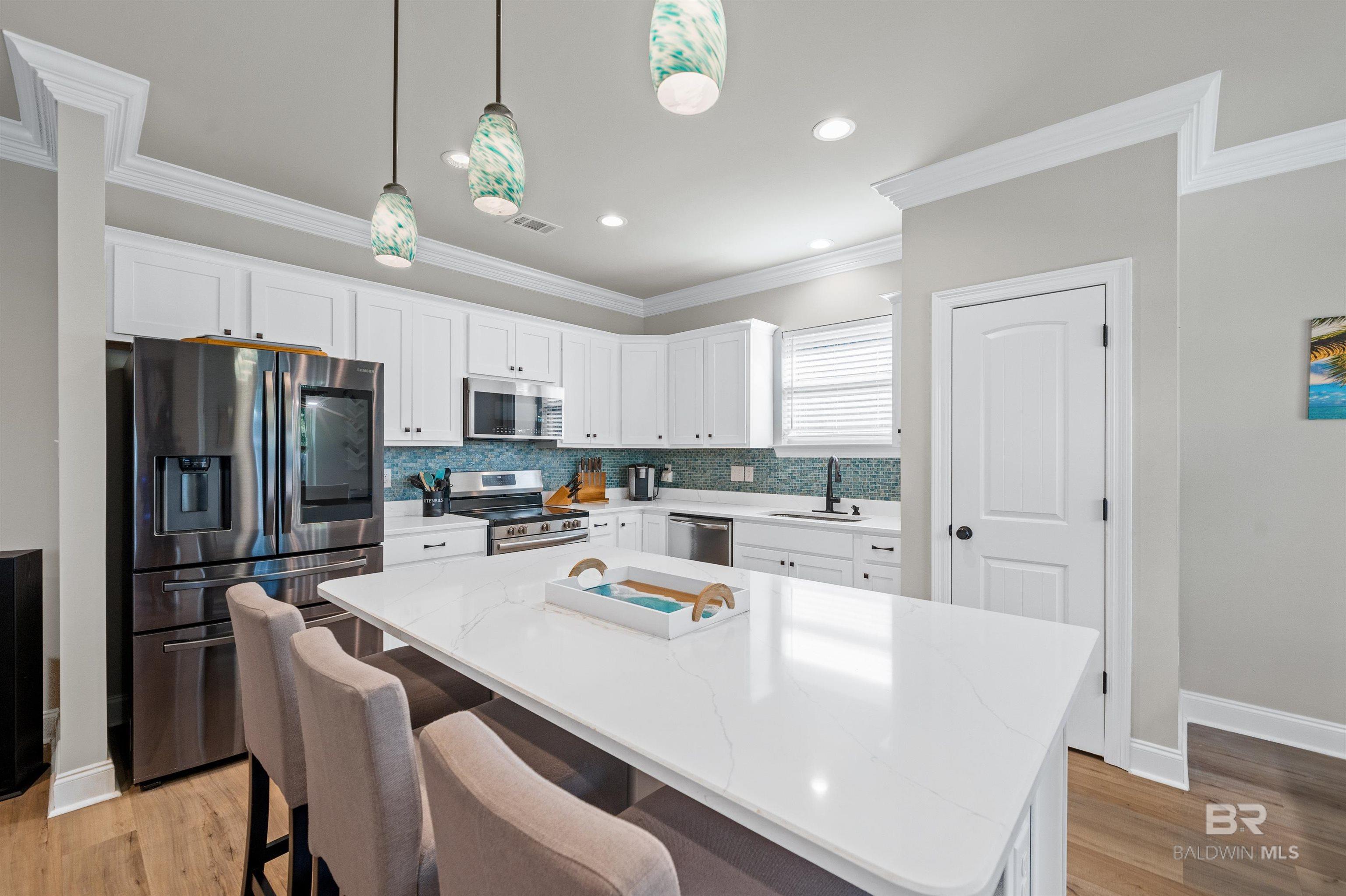 1013 Ruisseau Drive