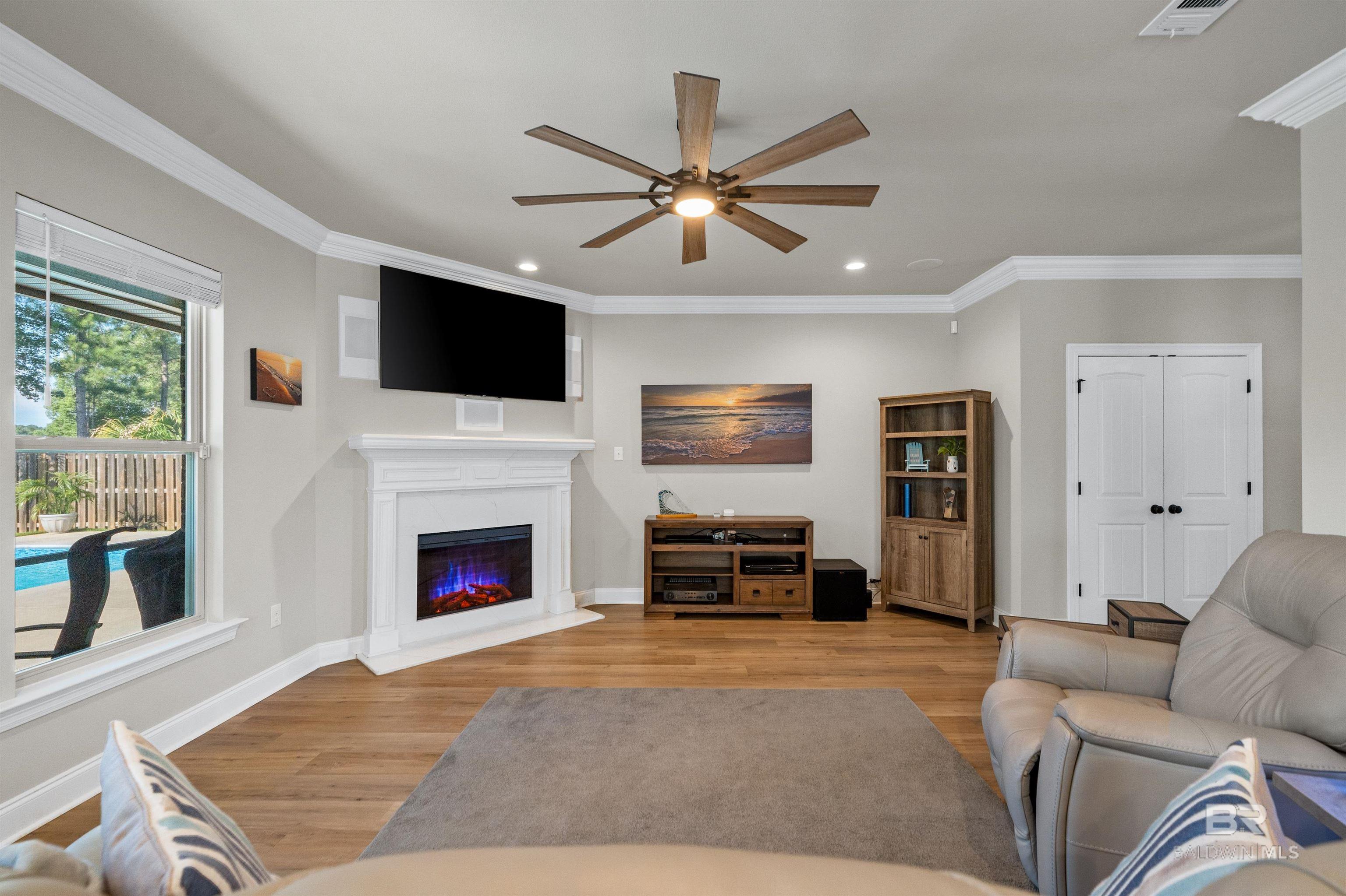 1013 Ruisseau Drive