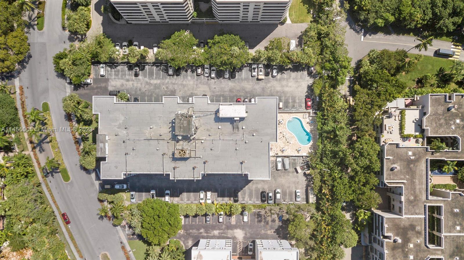 150 Ocean Lane Dr # 6A