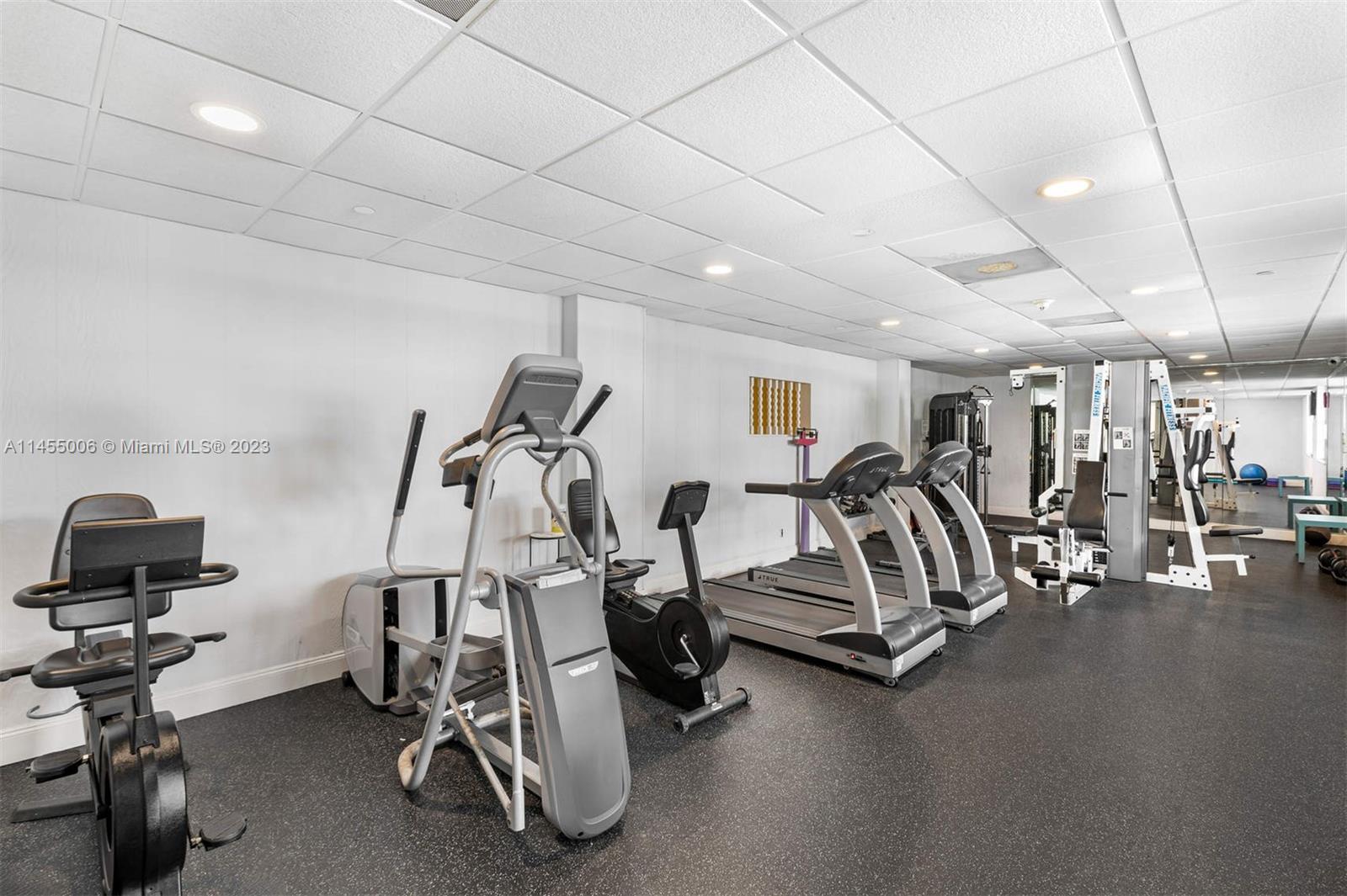 150 Ocean Lane Dr # 6A