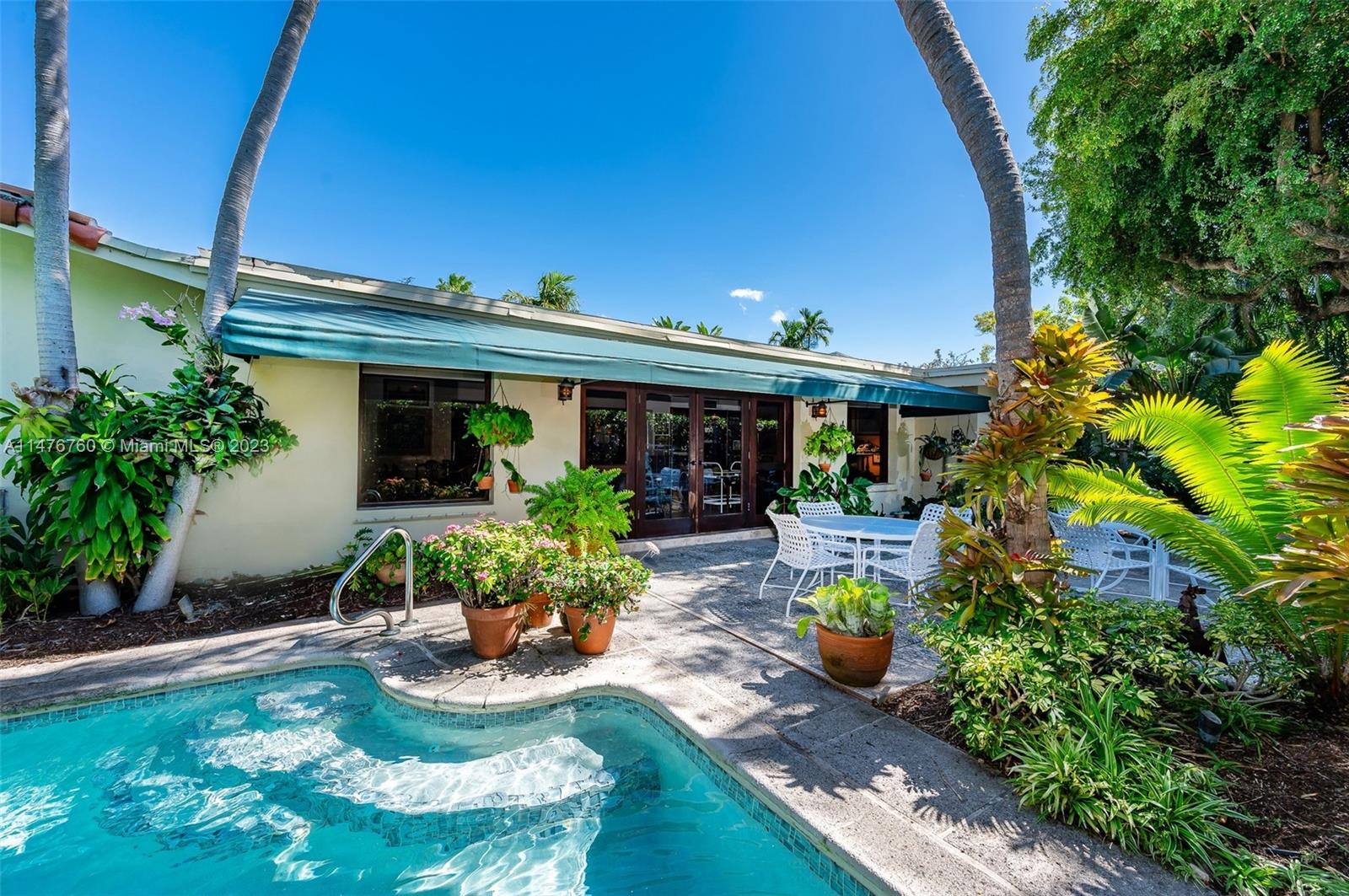 270 Cypress Dr