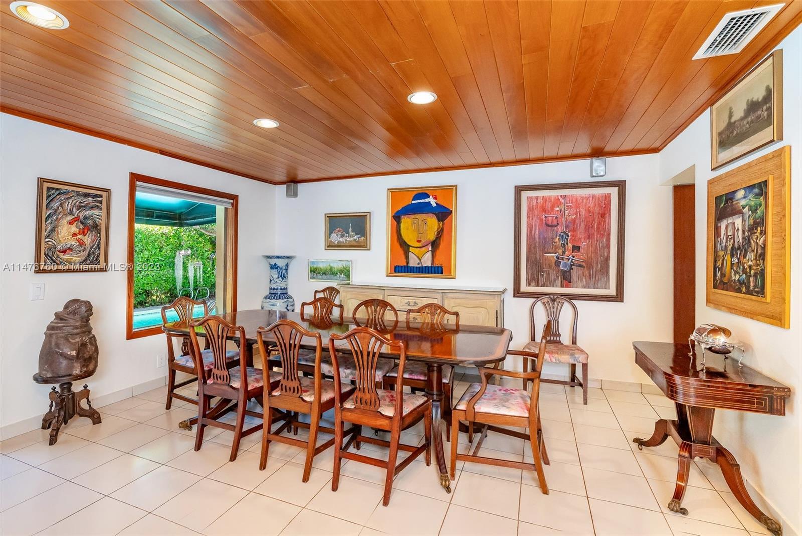 270 Cypress Dr