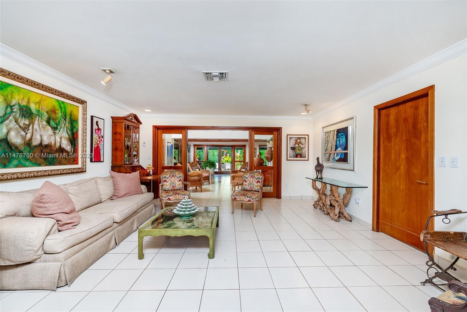 270 Cypress Dr