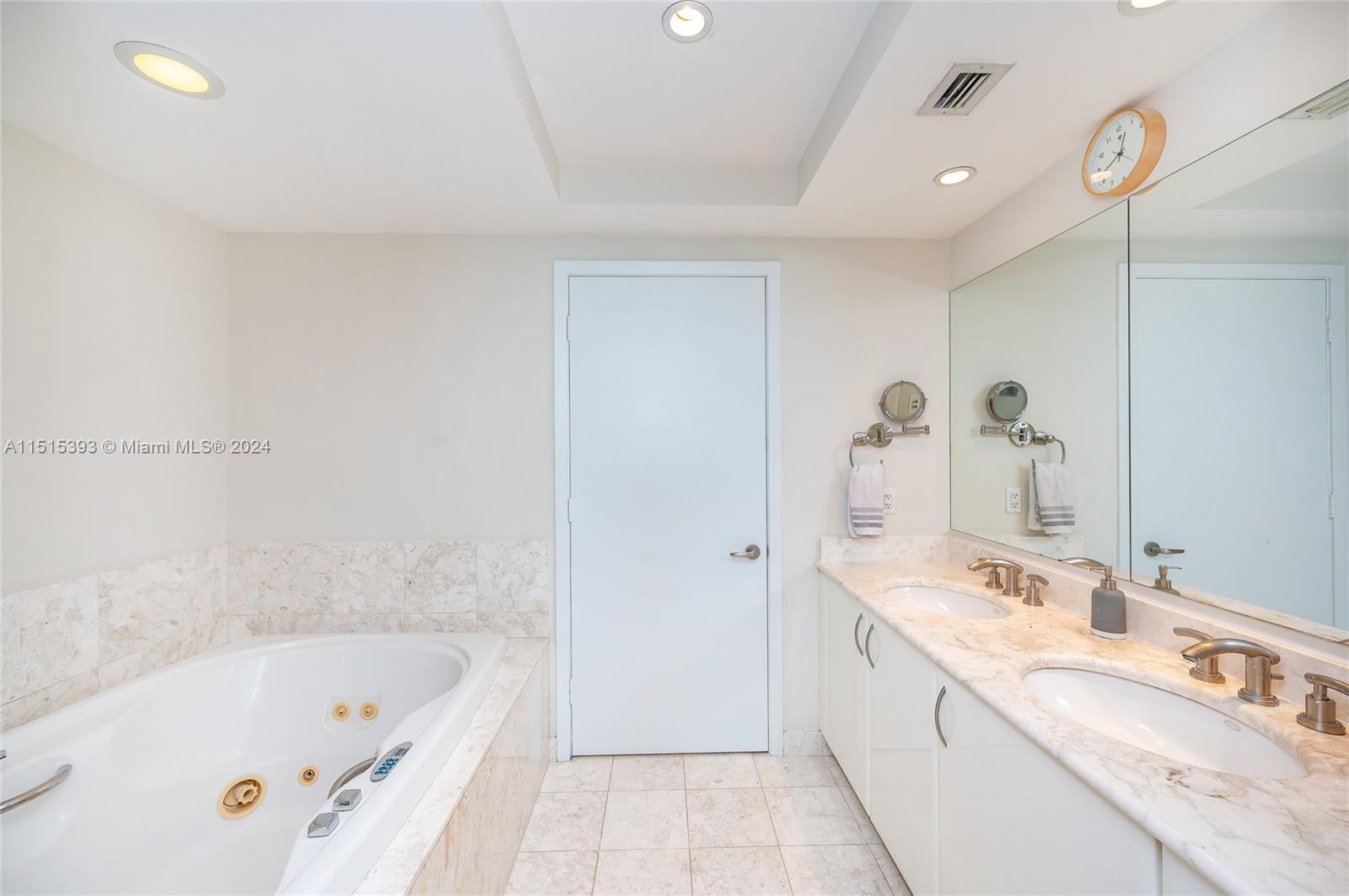 1331 Brickell Bay Dr # 805