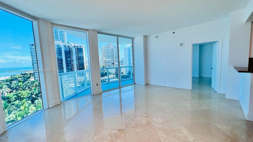 6515 Collins Ave Unit: 805