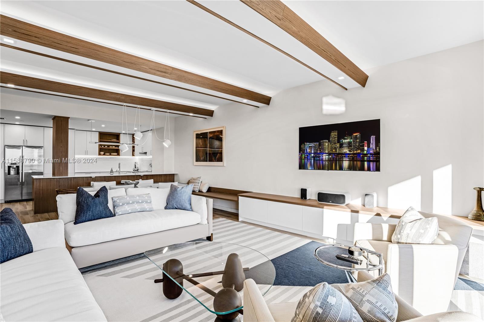 201 Crandon Blvd # 837