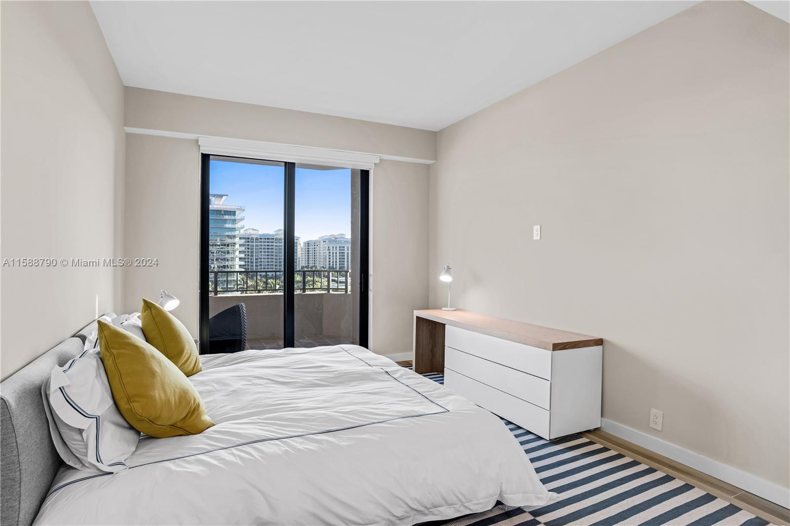 201 Crandon Blvd # 837