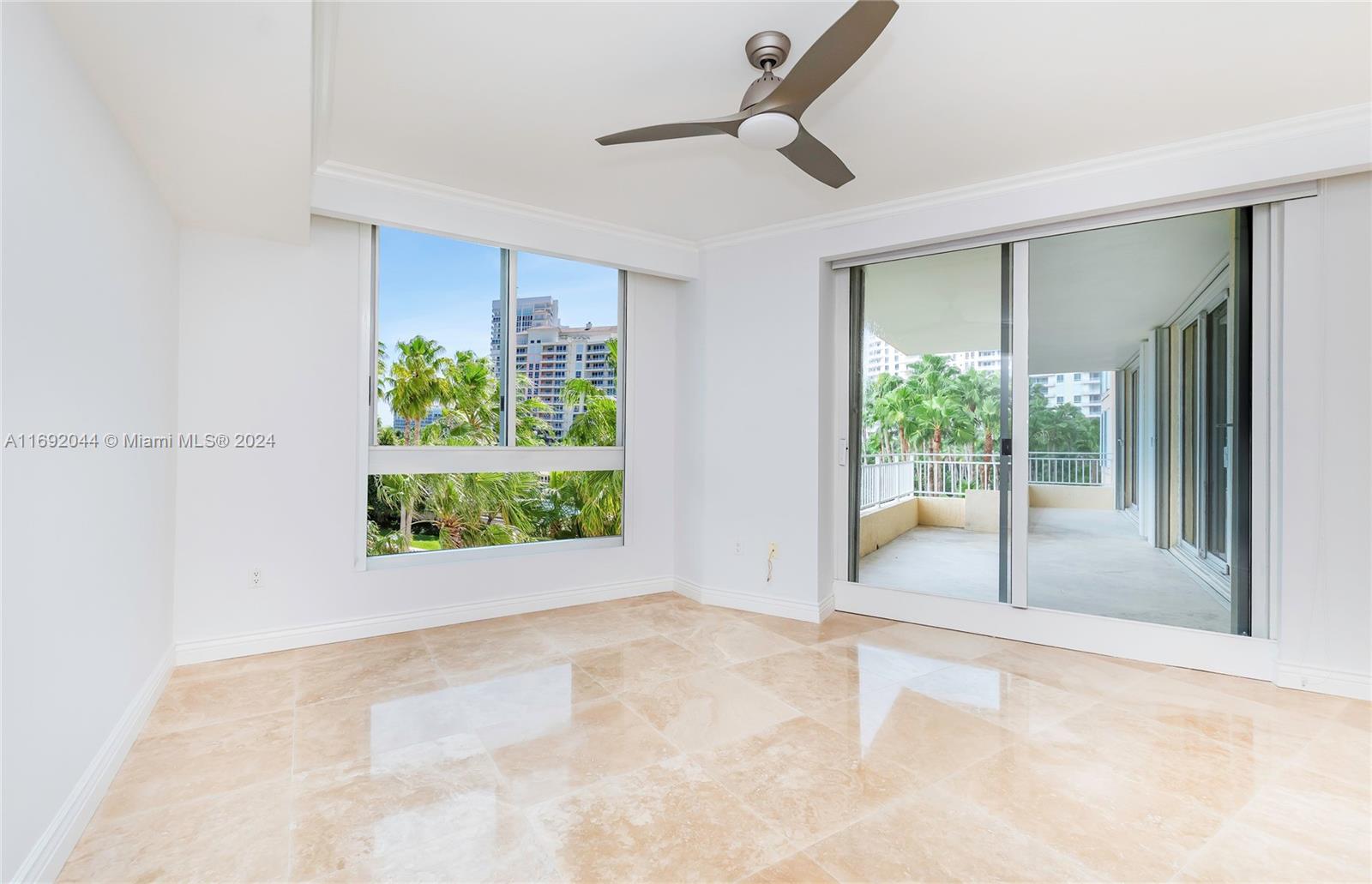 791 Crandon Blvd # 507