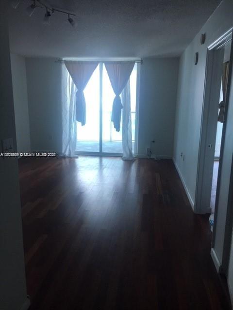 2101 Brickell Ave # 1409